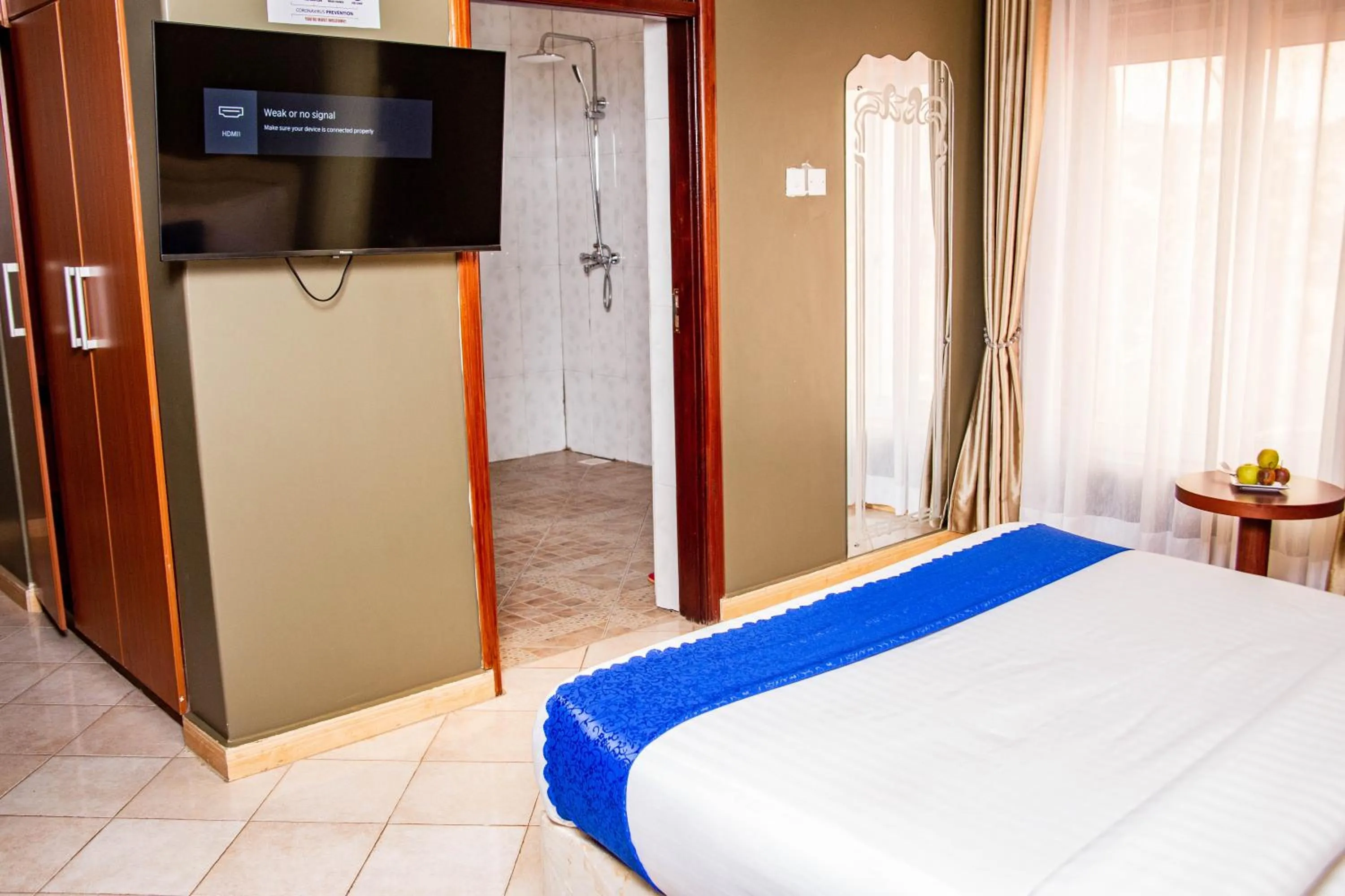 TV and multimedia, Bed in Lishi Resort Hotel