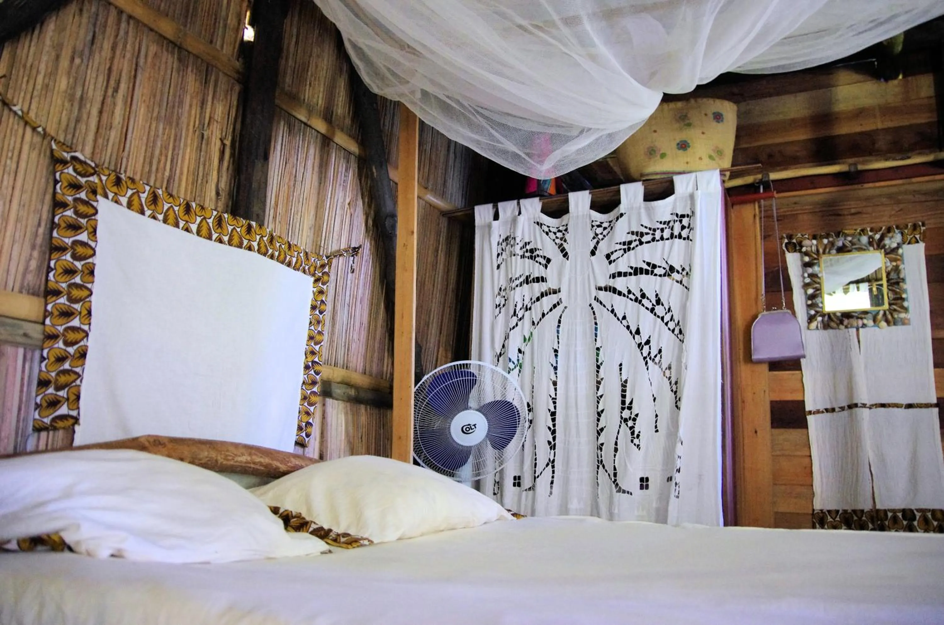 Bedroom, Bed in Hotel le Lagon