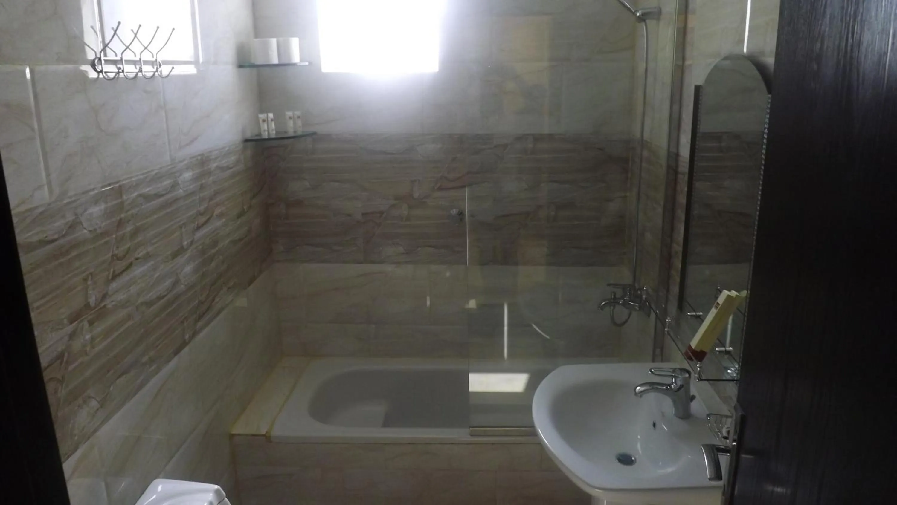 Bathroom in Taleen Serviced Apartments AlMasif
