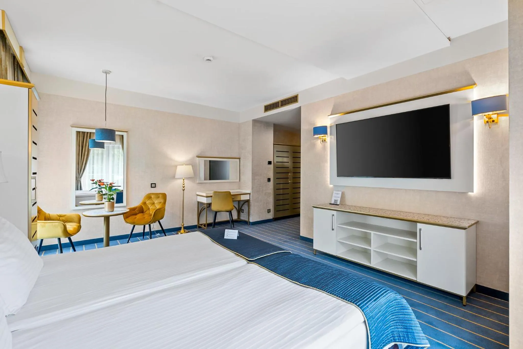 Bed in Park Hotel Diament Zabrze - Gliwice