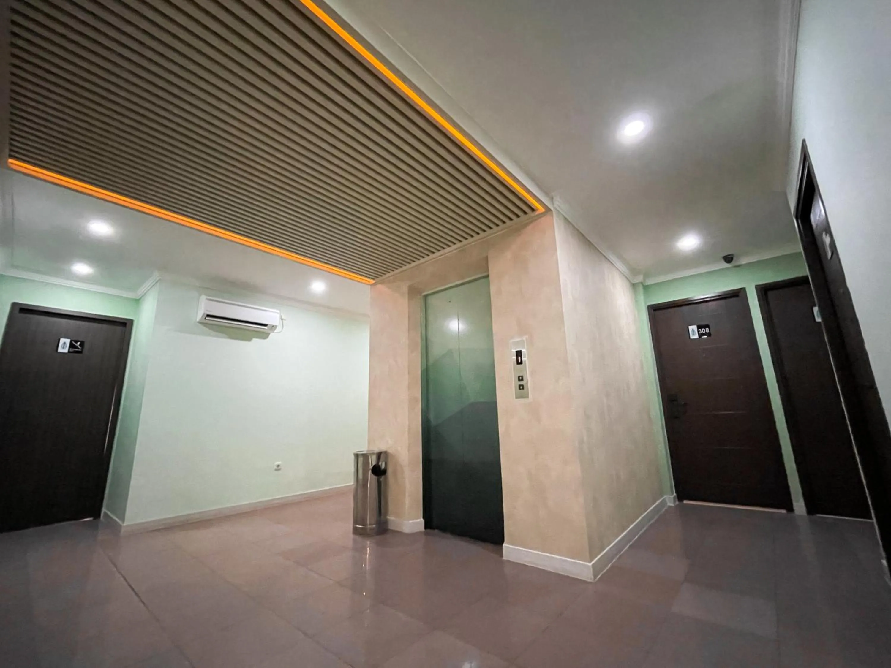 elevator in LEAF HoteL