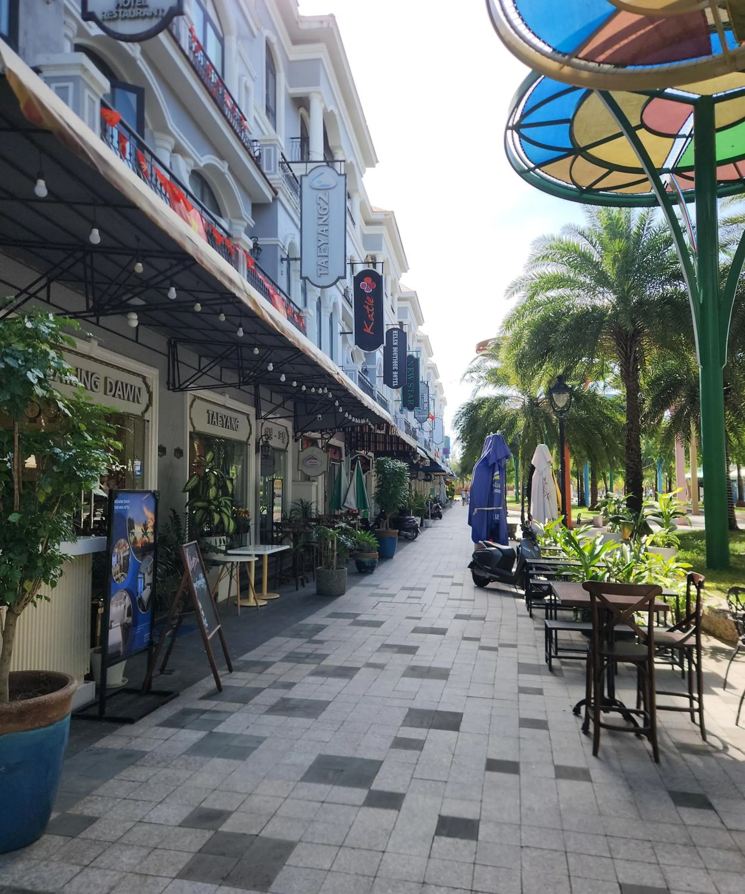 Property building in BREAKING DAWN- TAEYANG Hotel Phú Quốc