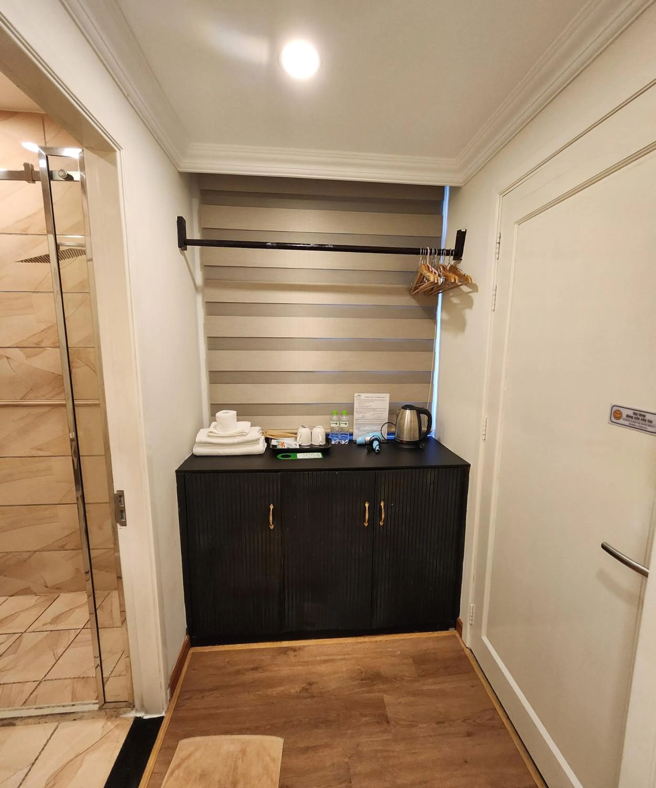 BREAKING DAWN- TAEYANG Hotel Phú Quốc