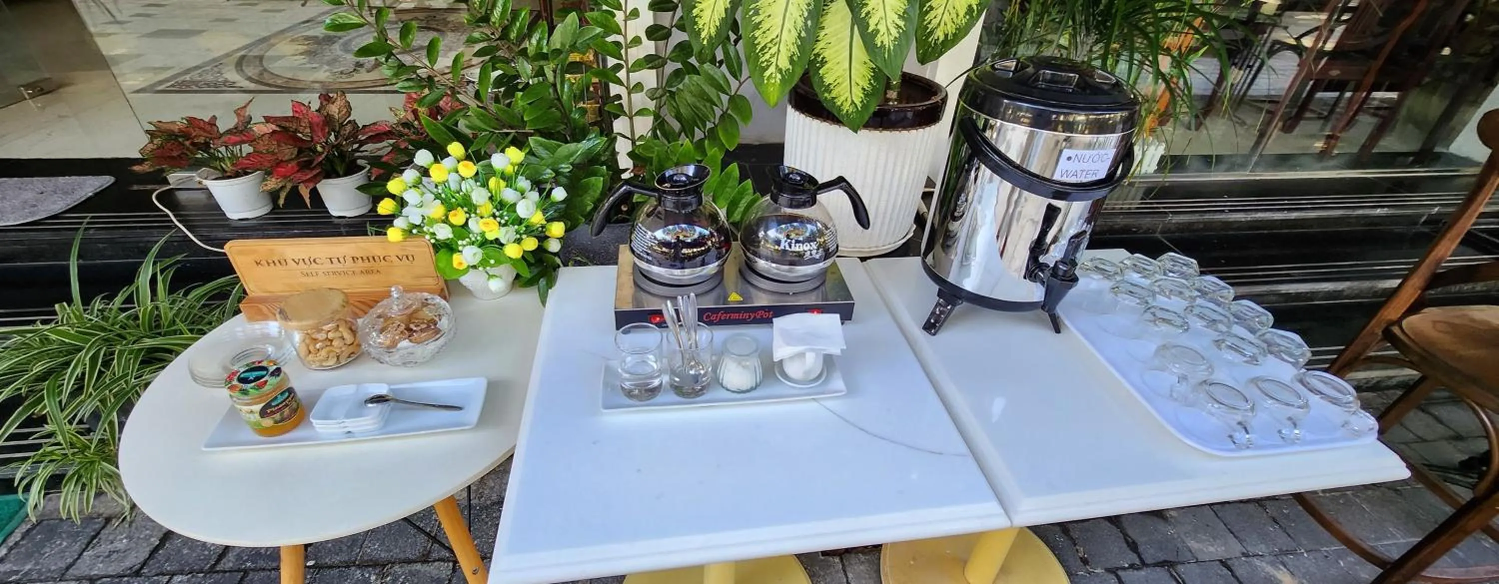 BREAKING DAWN- TAEYANG Hotel Phú Quốc