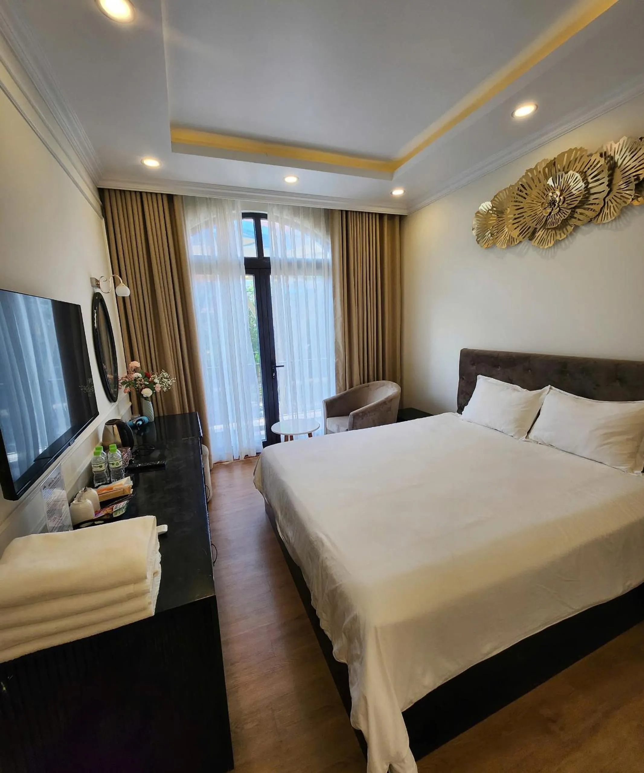 Bed in BREAKING DAWN- TAEYANG Hotel Phú Quốc