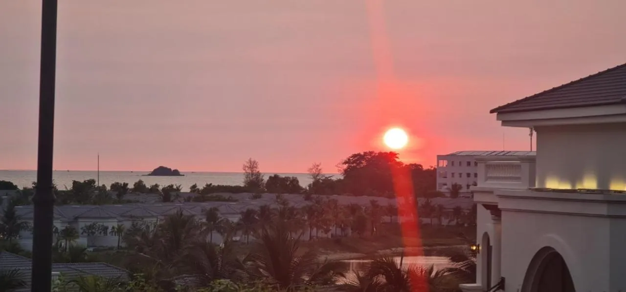 Natural landscape in BREAKING DAWN- TAEYANG Hotel Phú Quốc