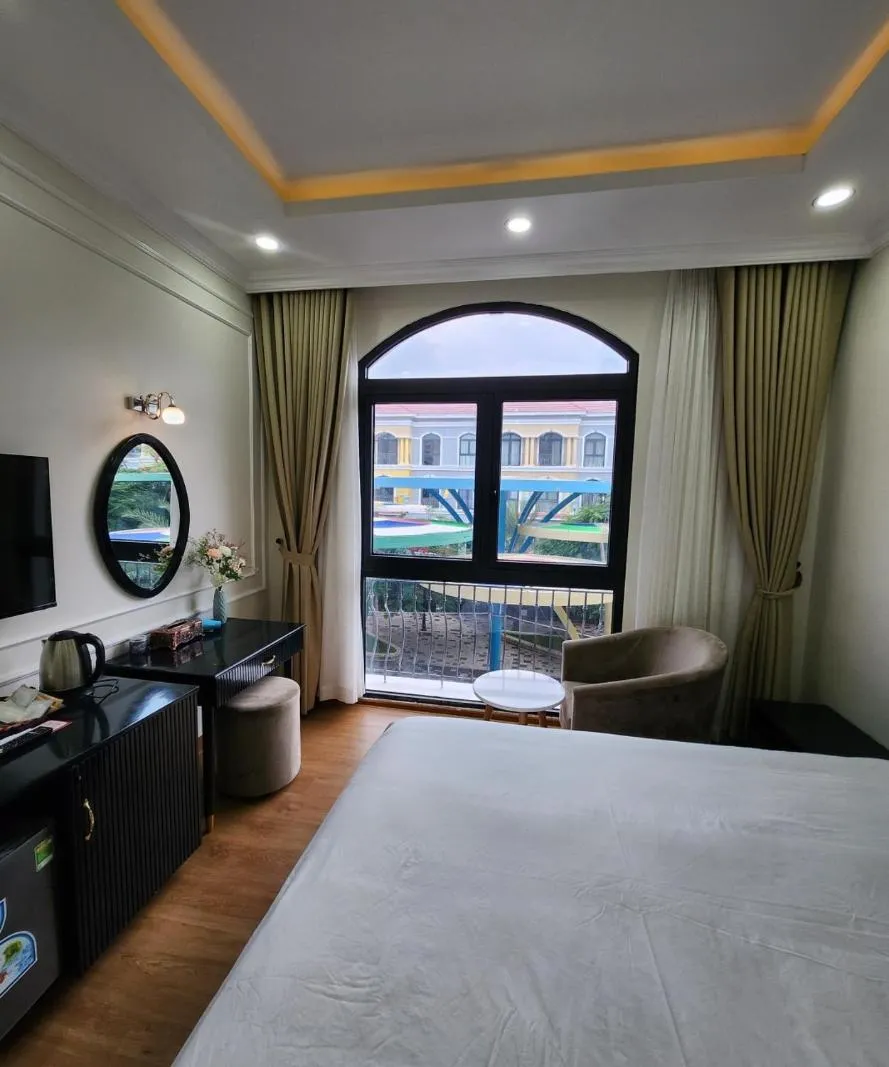 Bedroom, Bed in BREAKING DAWN- TAEYANG Hotel Phú Quốc