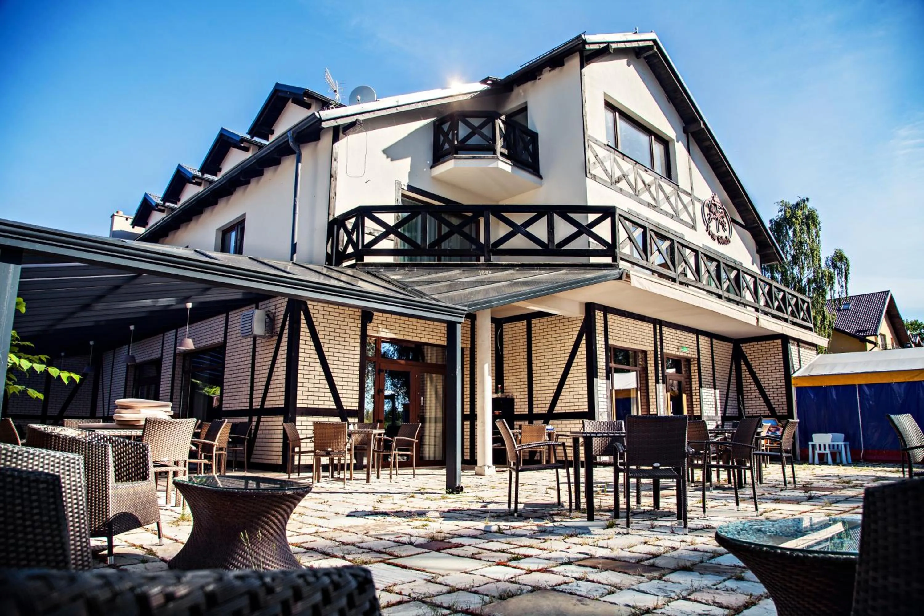 Facade/entrance in Four Winds