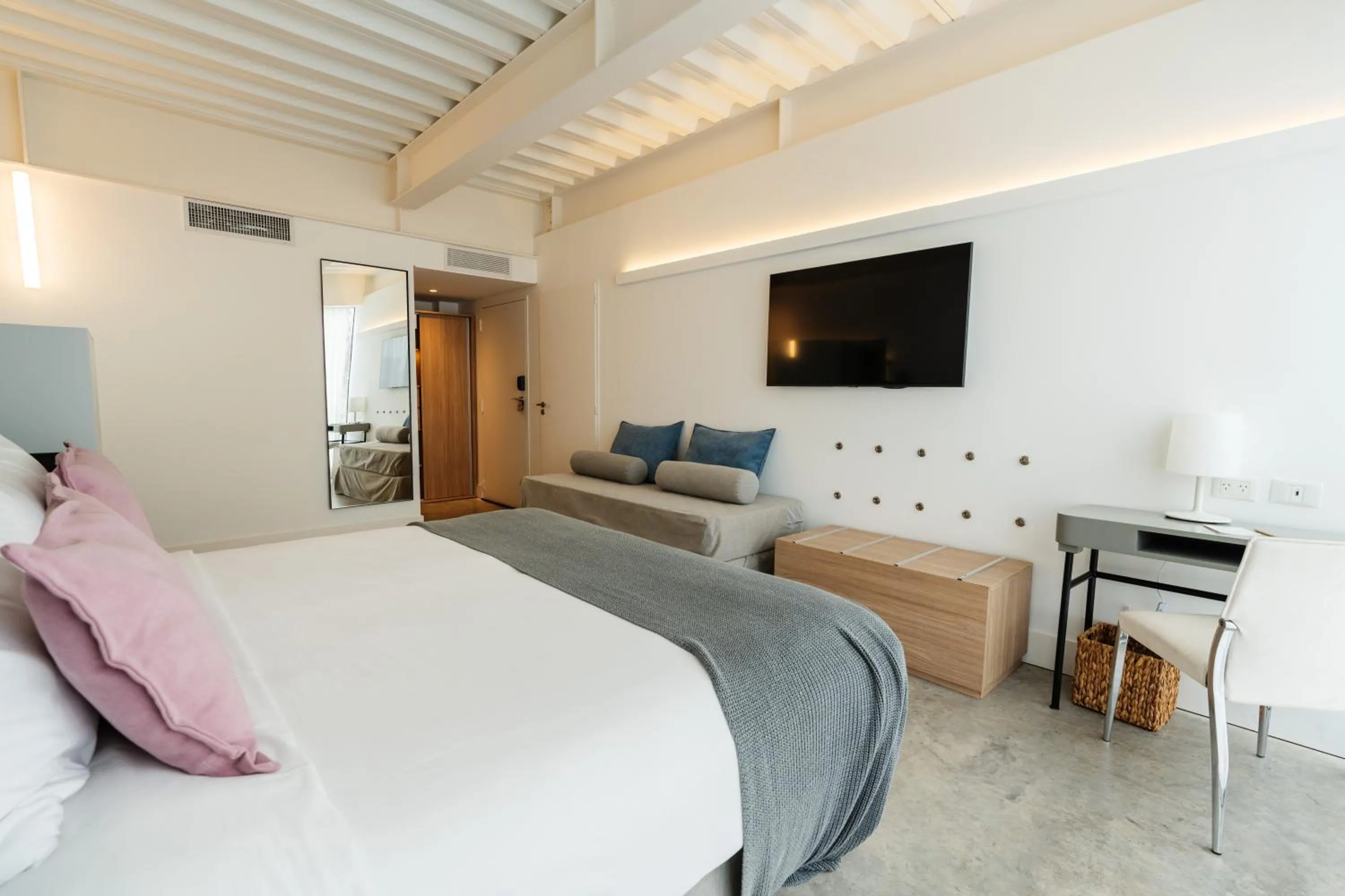 Bed in Vain Boutique Hotel