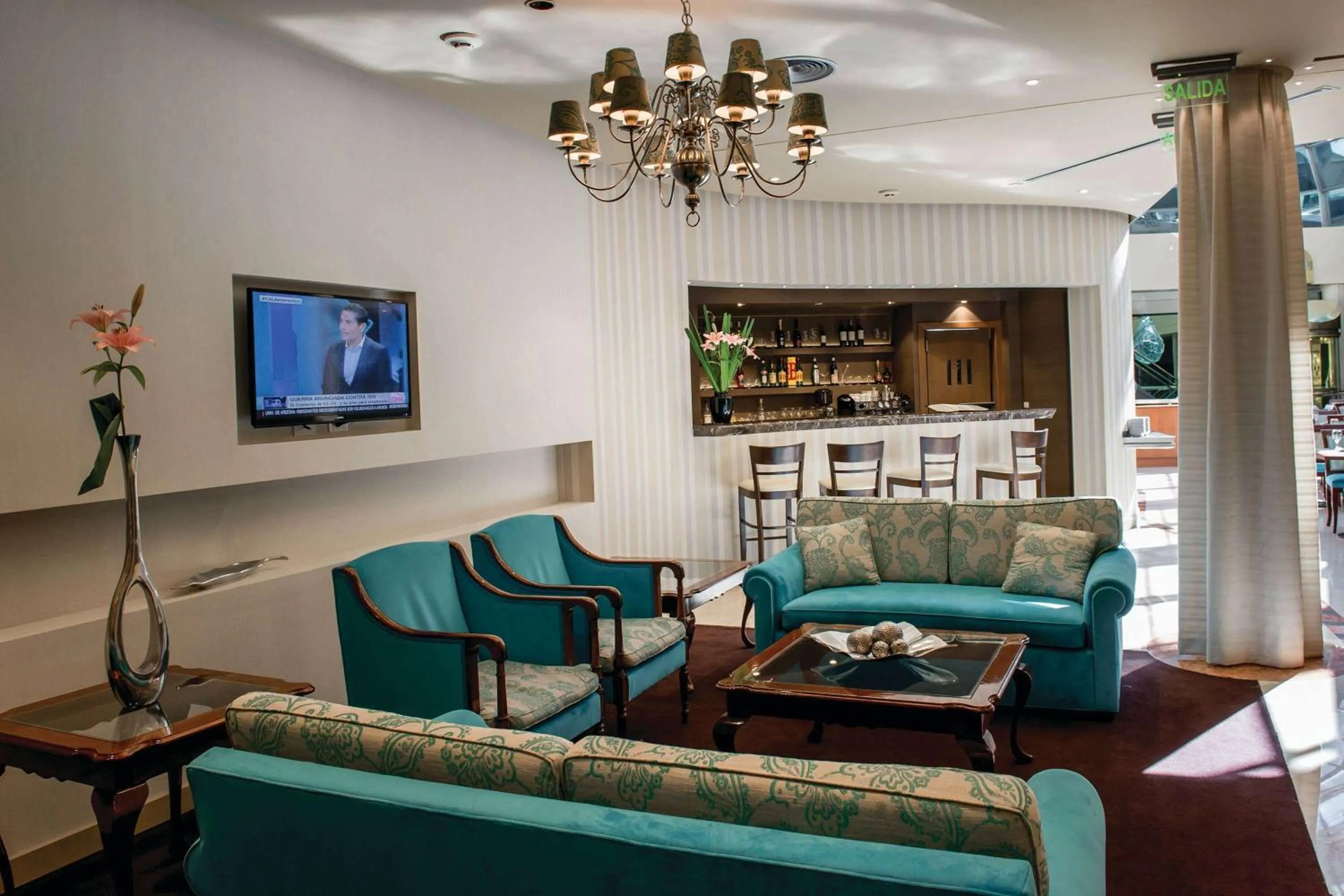 Lobby or reception in Howard Johnson Plaza by Wyndham Buenos Aires Florida Street