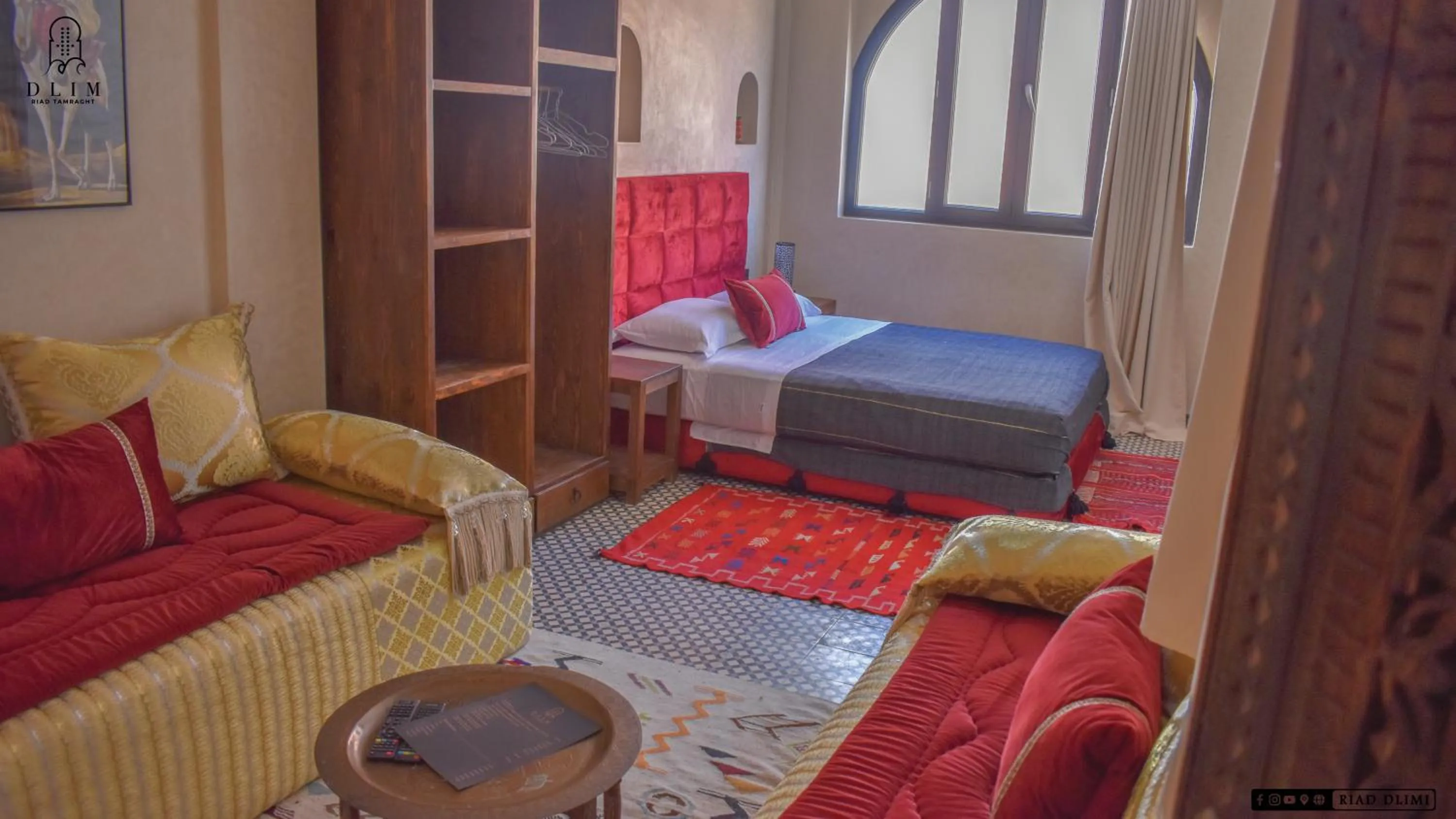 Bedroom, Bed in Auberge RIAD DLIM Tamraght
