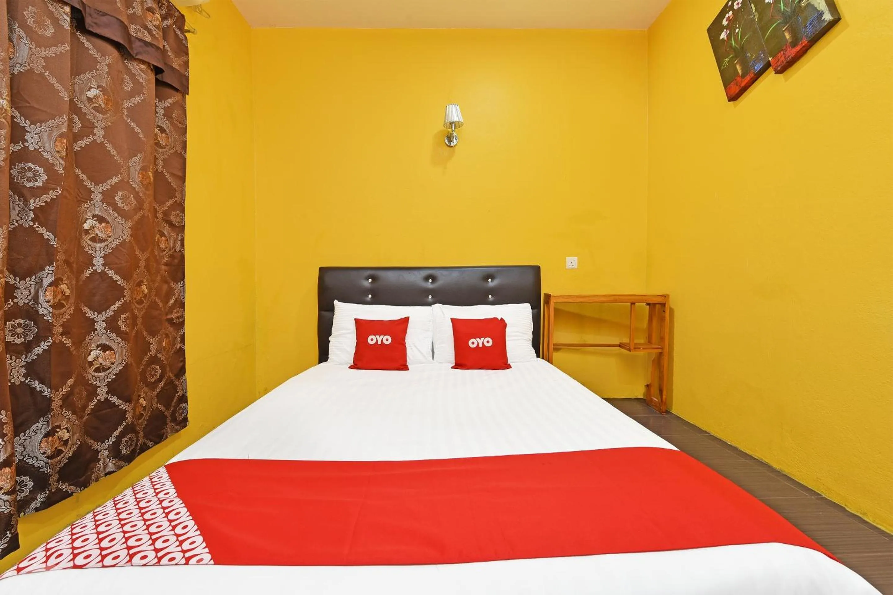 Bedroom, Bed in Hotel O Awan Biru Motel