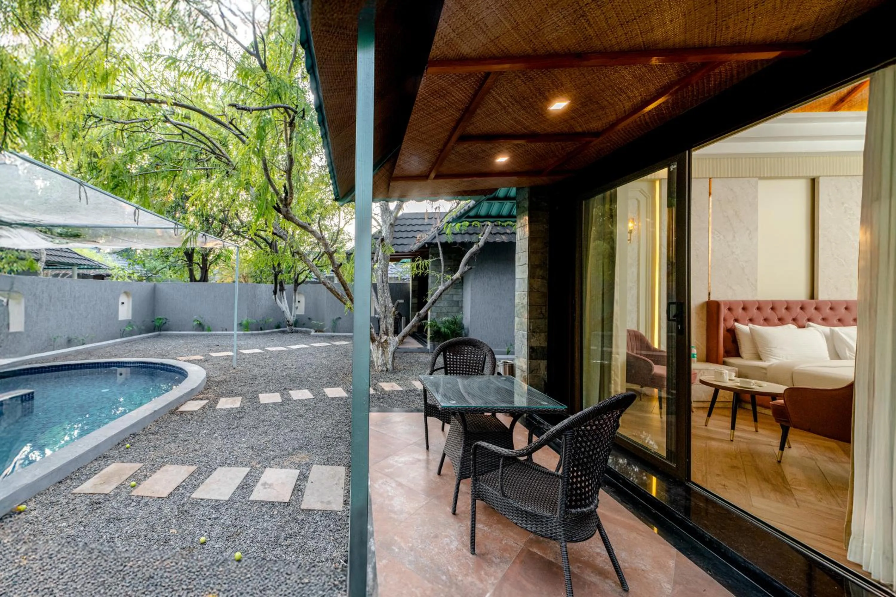 Swimming pool in Savitri Resort