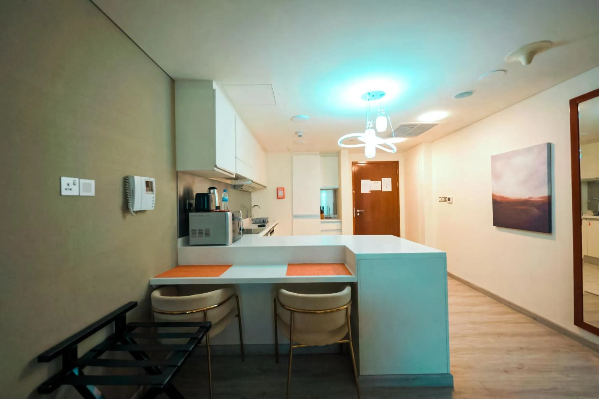 Kitchen or kitchenette in Emaar Fashion Avenue one bedroom - Formerly Address Dubai Mall Four Apple Holiday Homes