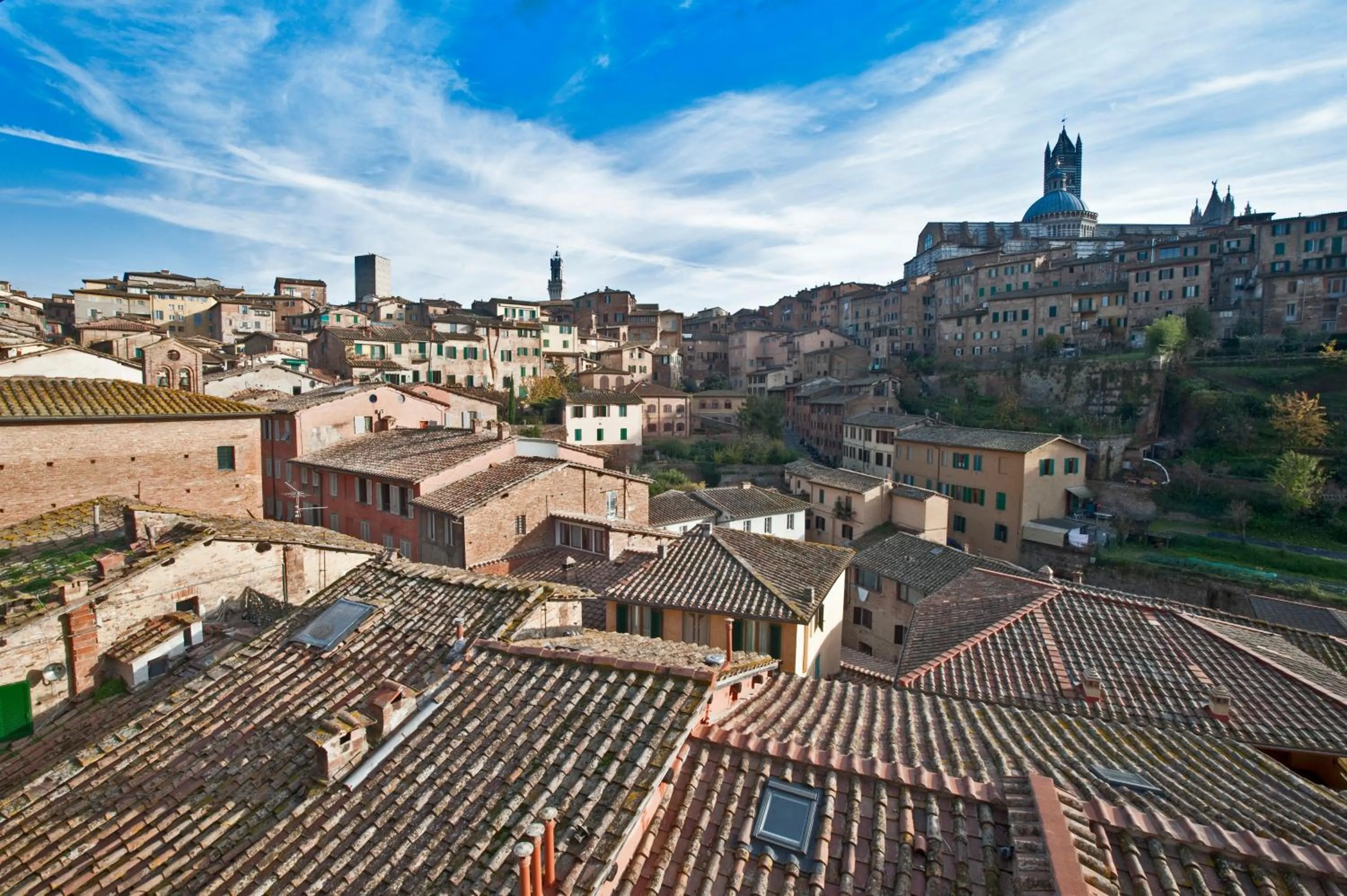 City view in Hotel Alma Domus