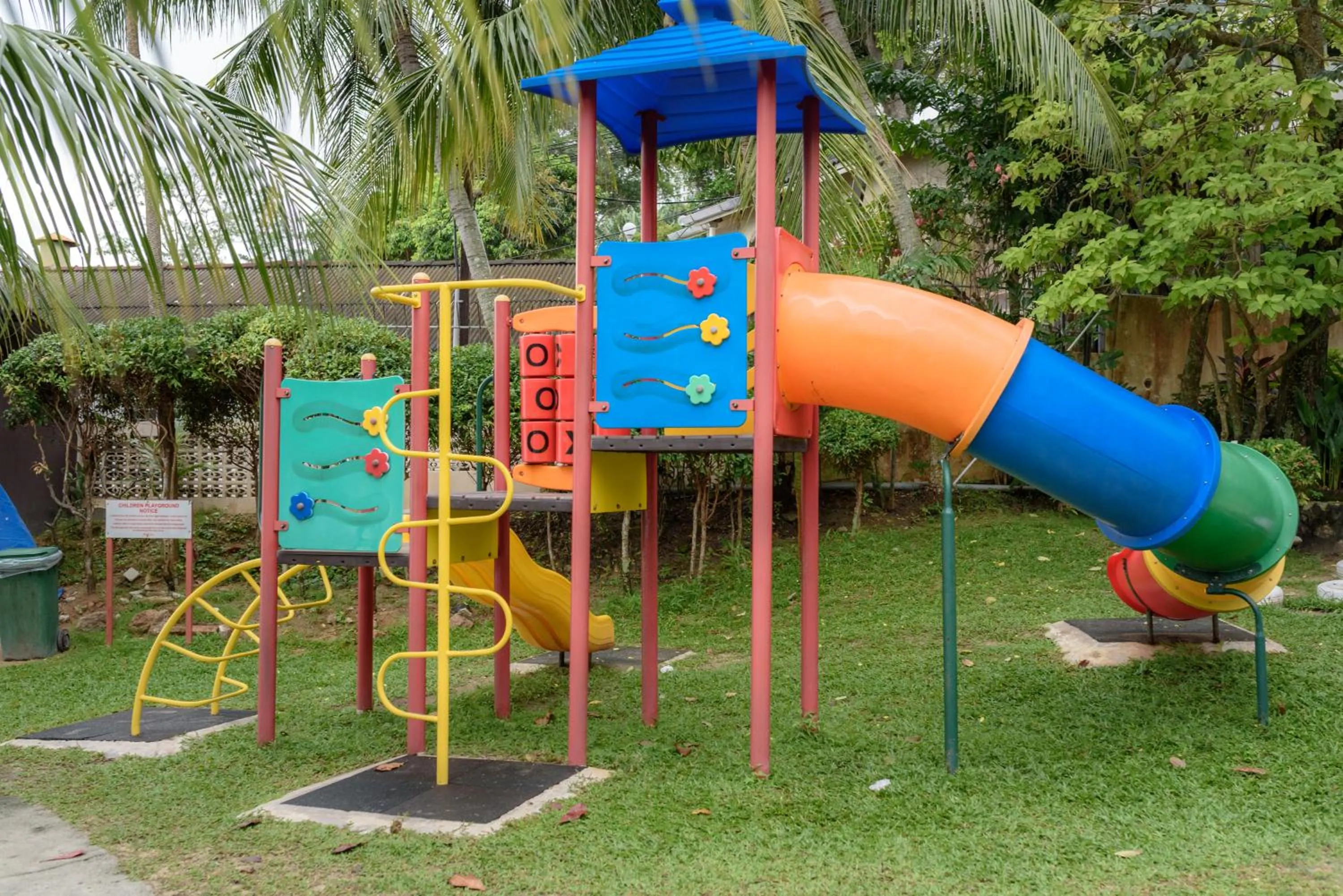 Children play ground in J Beach Suites At Rainbow Paradise