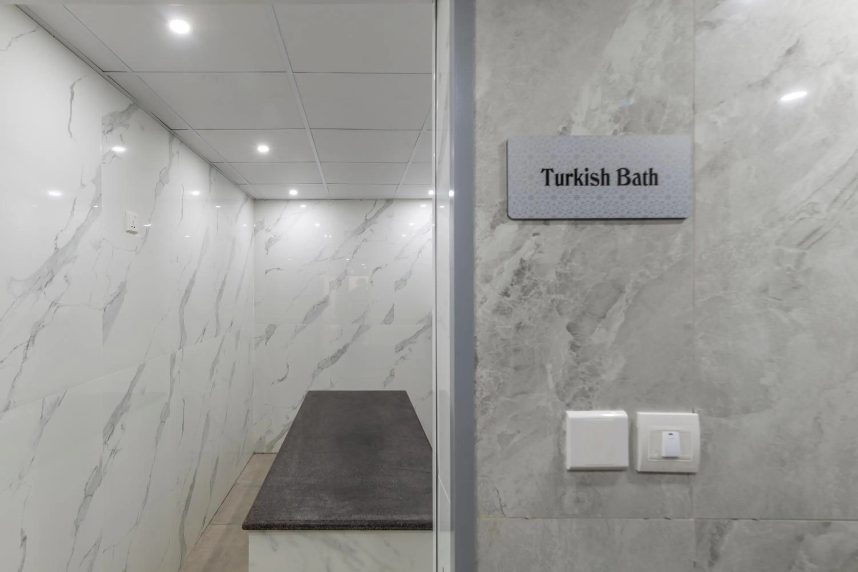 Massage in Petra Elite Hotel