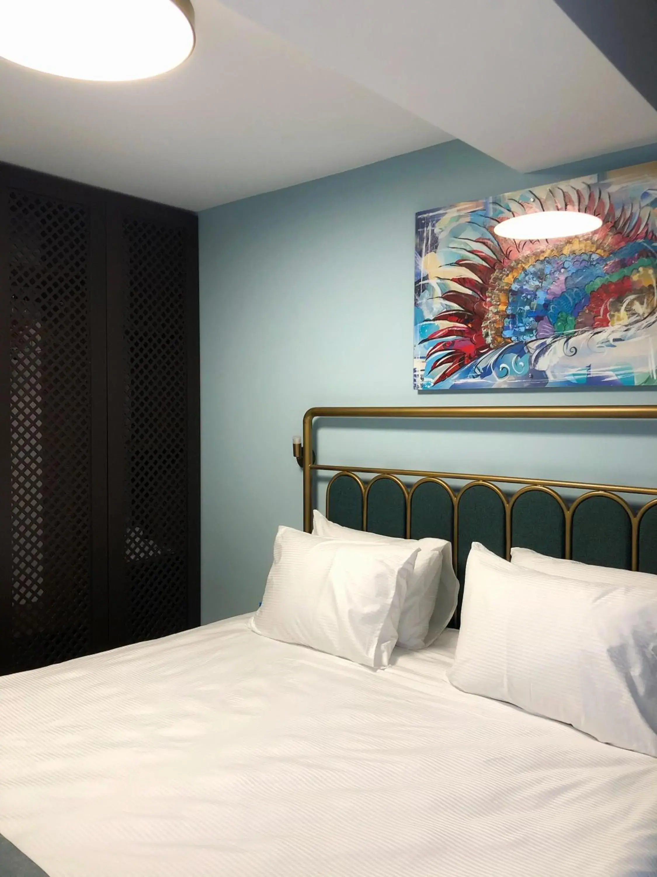 Quadruple Room with Shared Bathroom in Paliani Hotel Quadruple Room with Shared Bathroom in Paliani Hotel