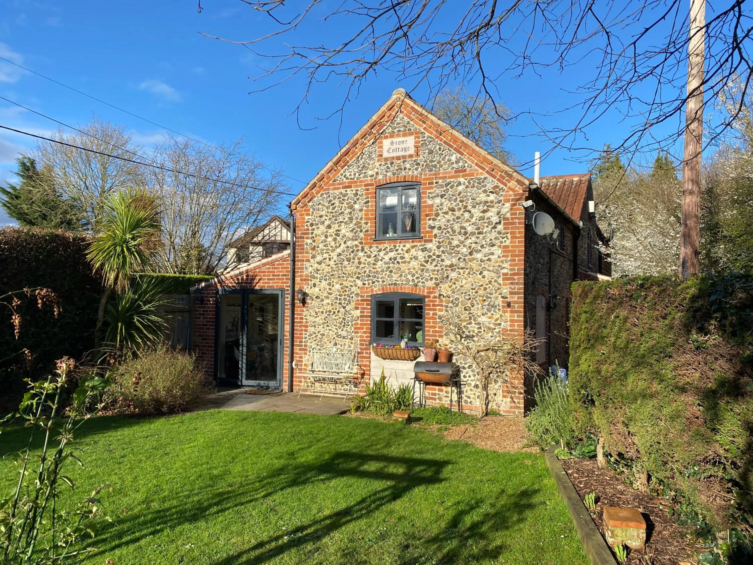 Property building in Stone Cottage