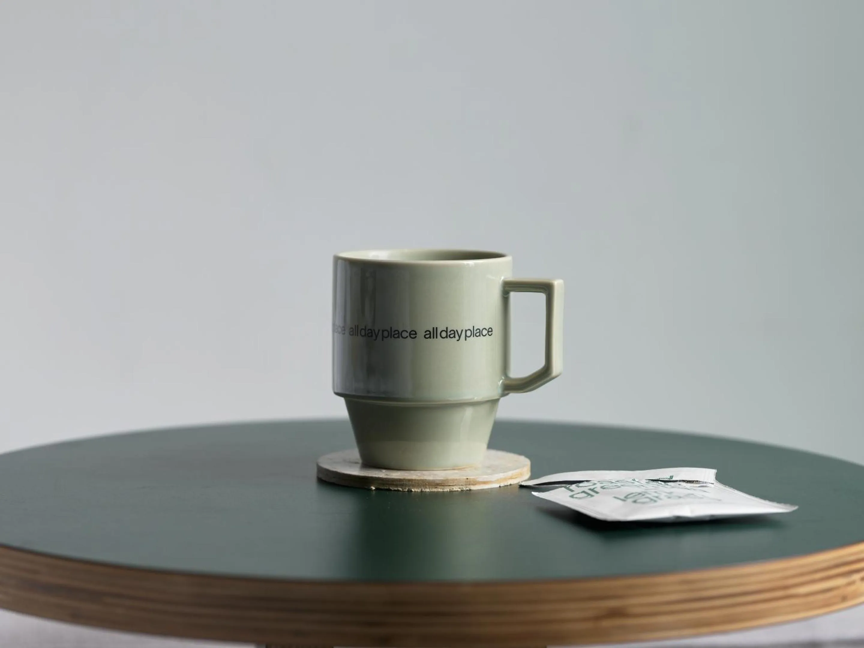 Photo of the whole room in all day place shibuya