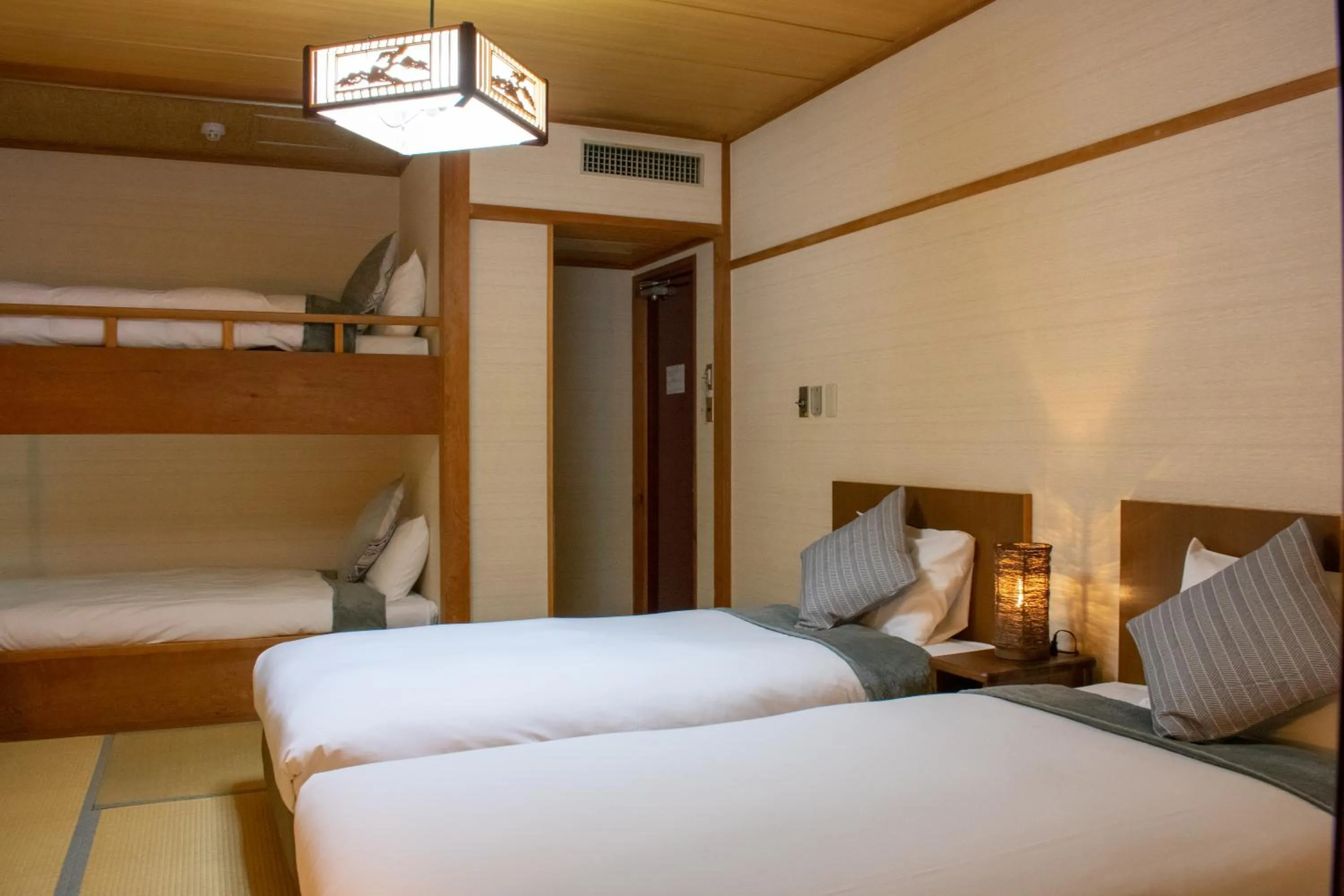 Bed in T Square Hakuba