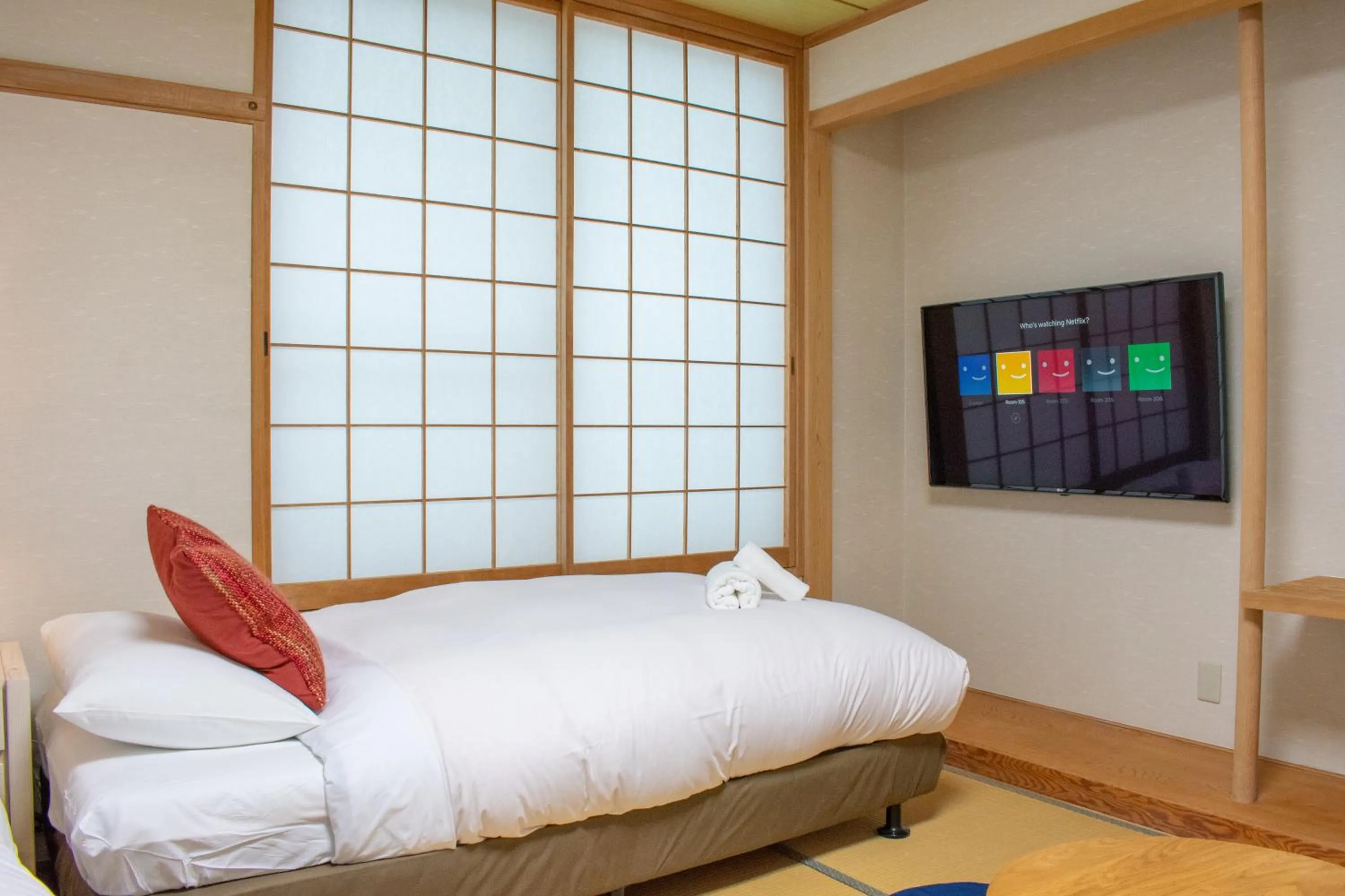 Bed in T Square Hakuba