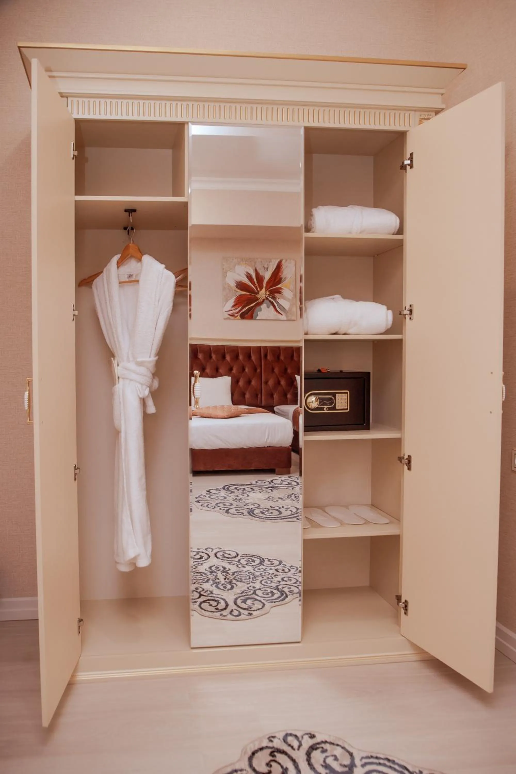wardrobe in al Madina Hotel Samarkand