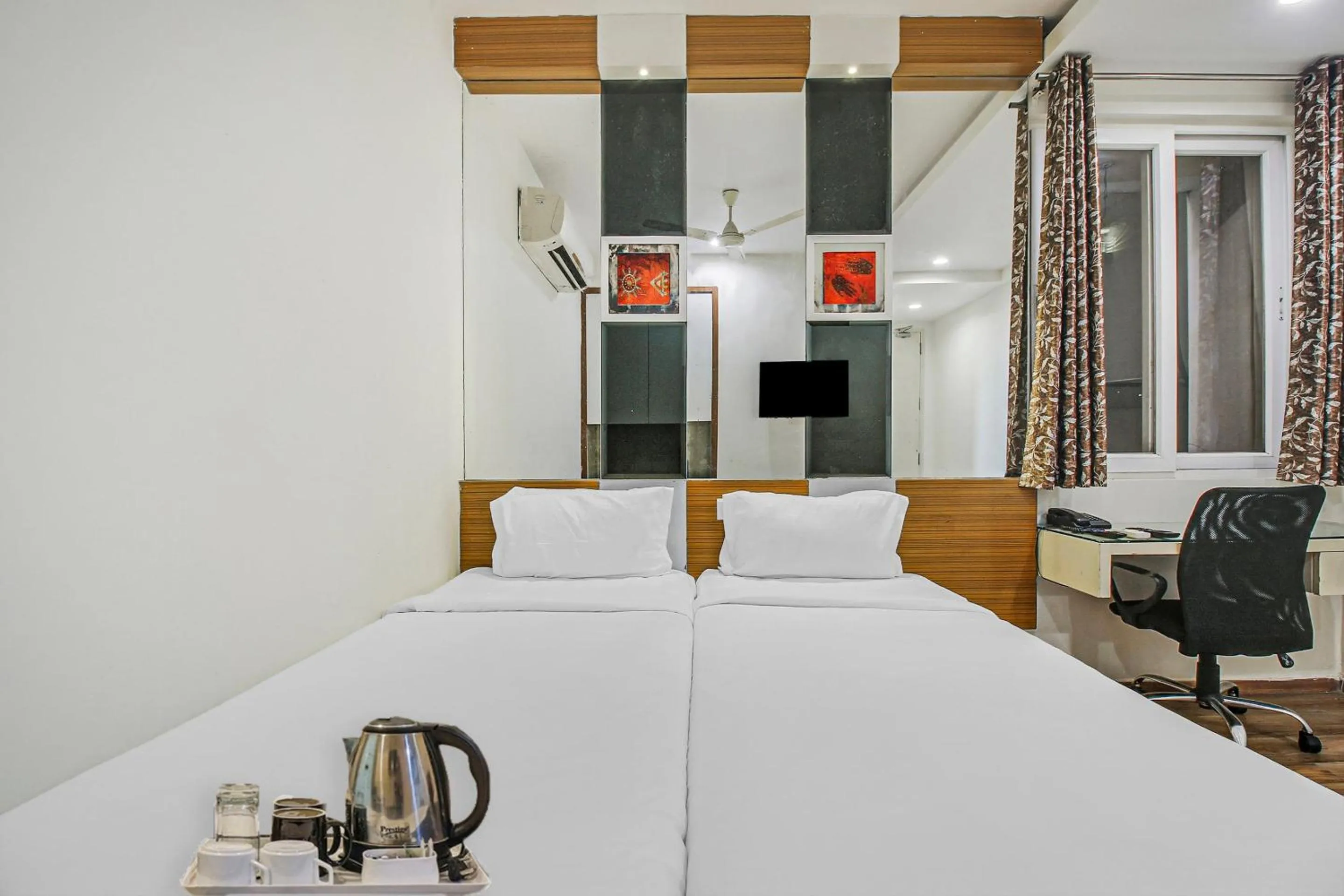 Bedroom, Bed in Super Townhouse Eaglewood Gachibowli