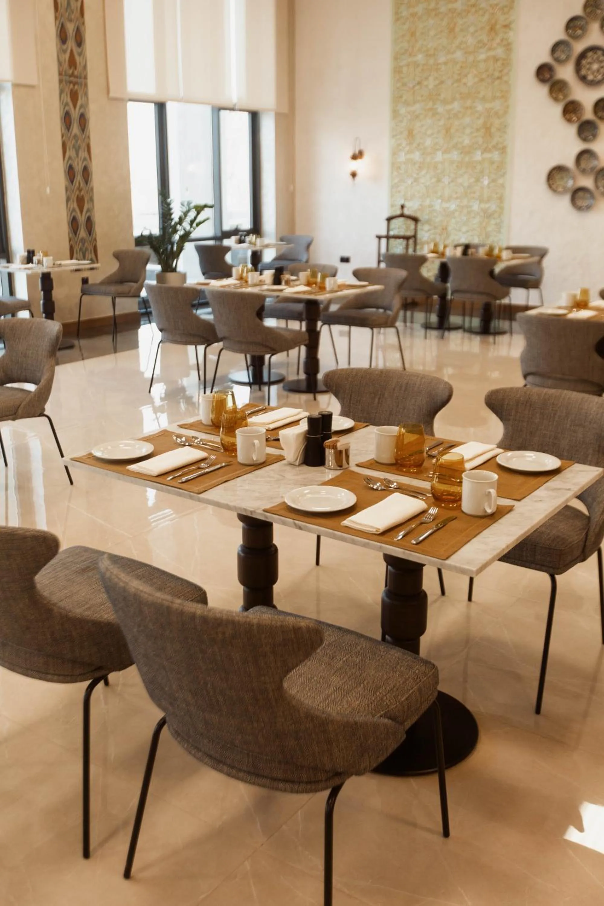 Restaurant/places to eat in Farovon Khiva Hotel