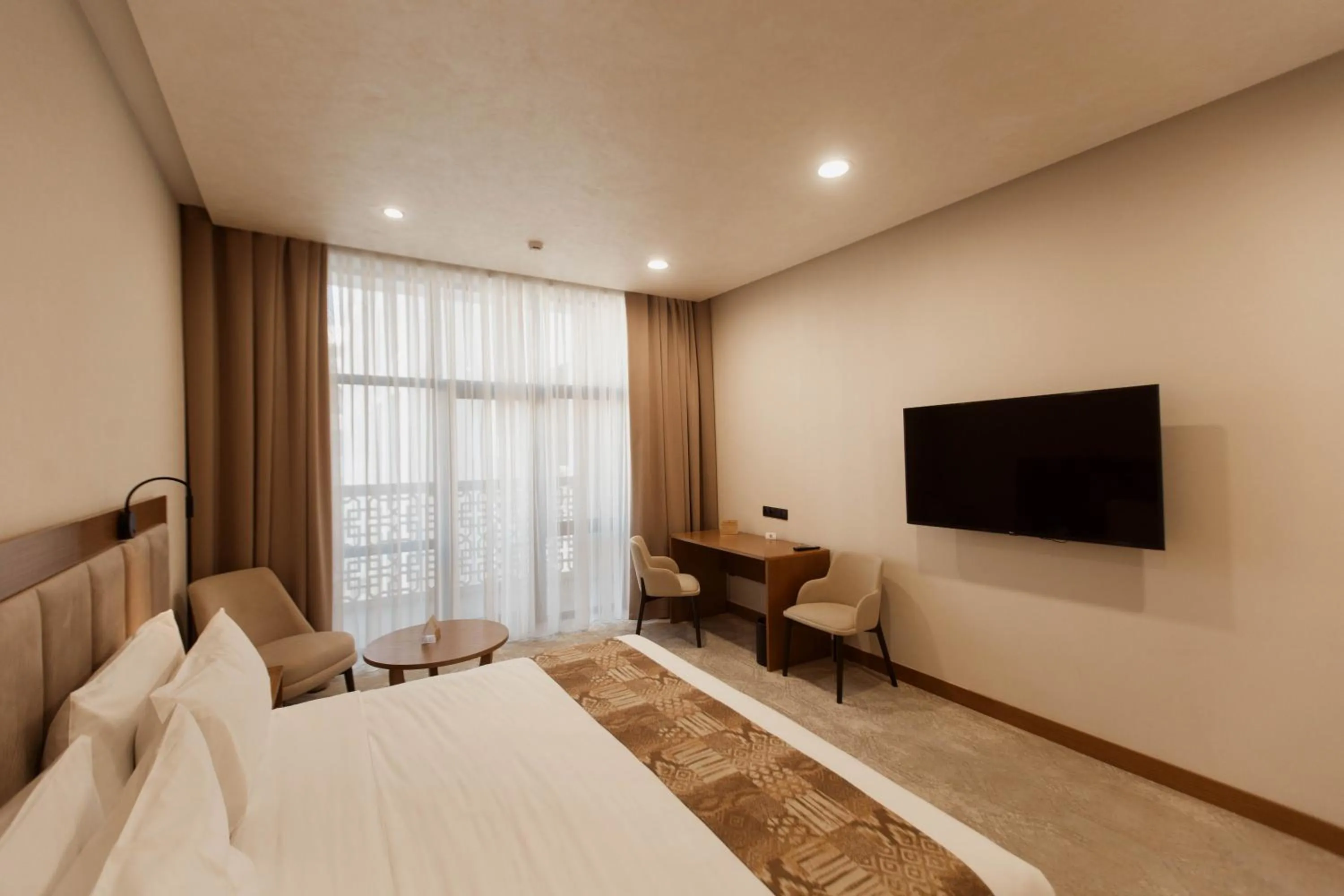 Photo of the whole room, Bed in Farovon Khiva Hotel