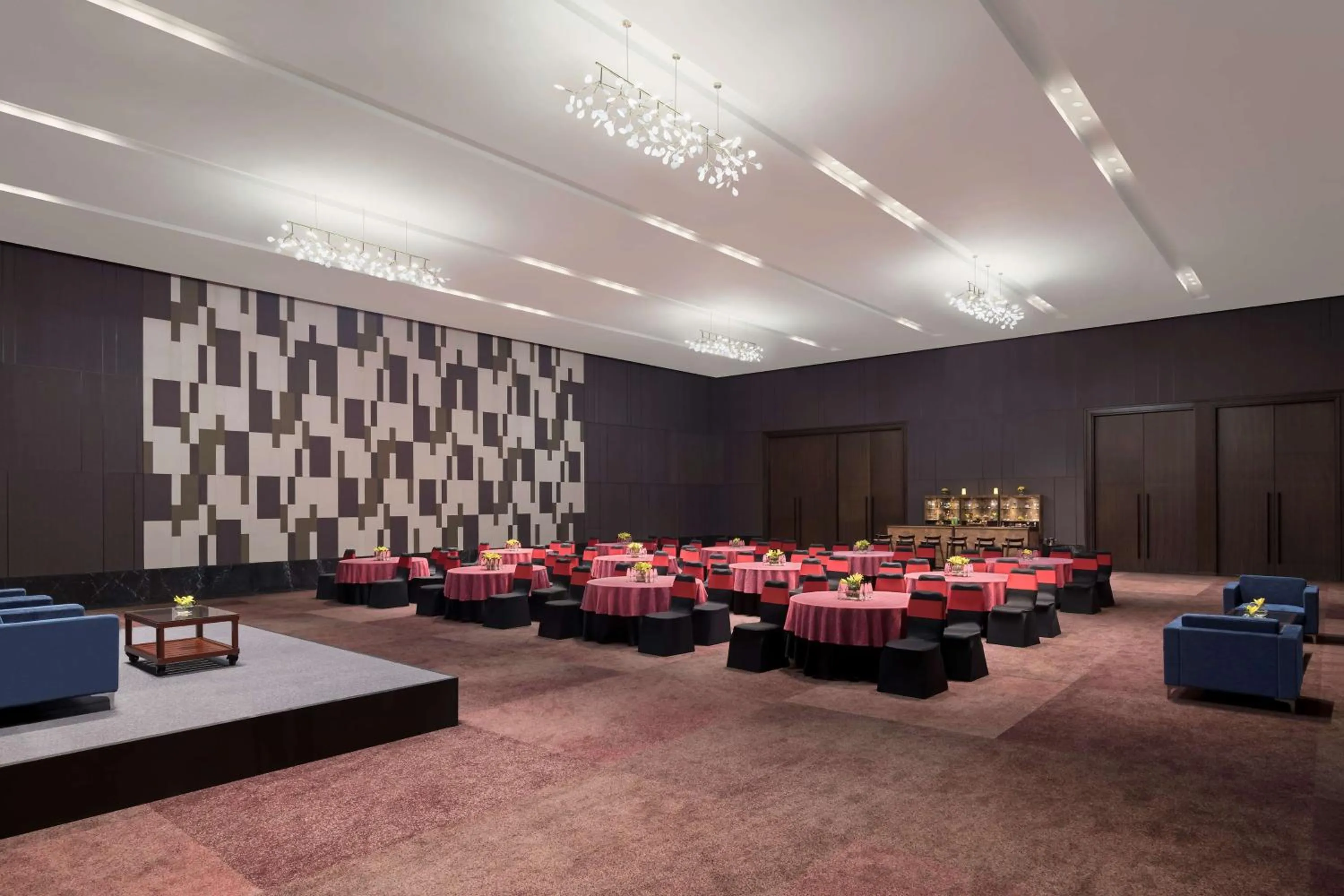 Meeting/conference room in Hilton Garden Inn Bengaluru Embassy Manyata Business Park