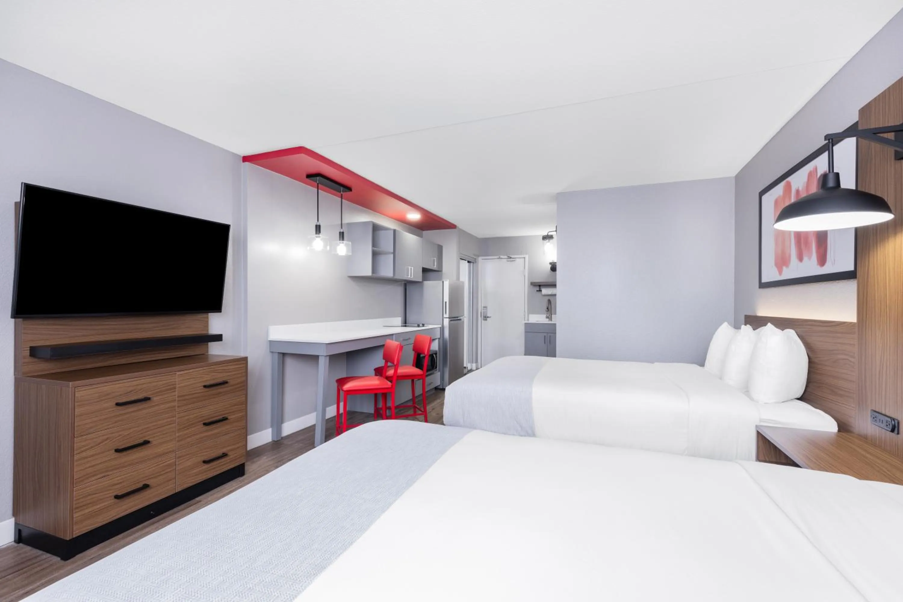 Photo of the whole room, Bed in Hawthorn Extended Stay by Wyndham Wichita Airport