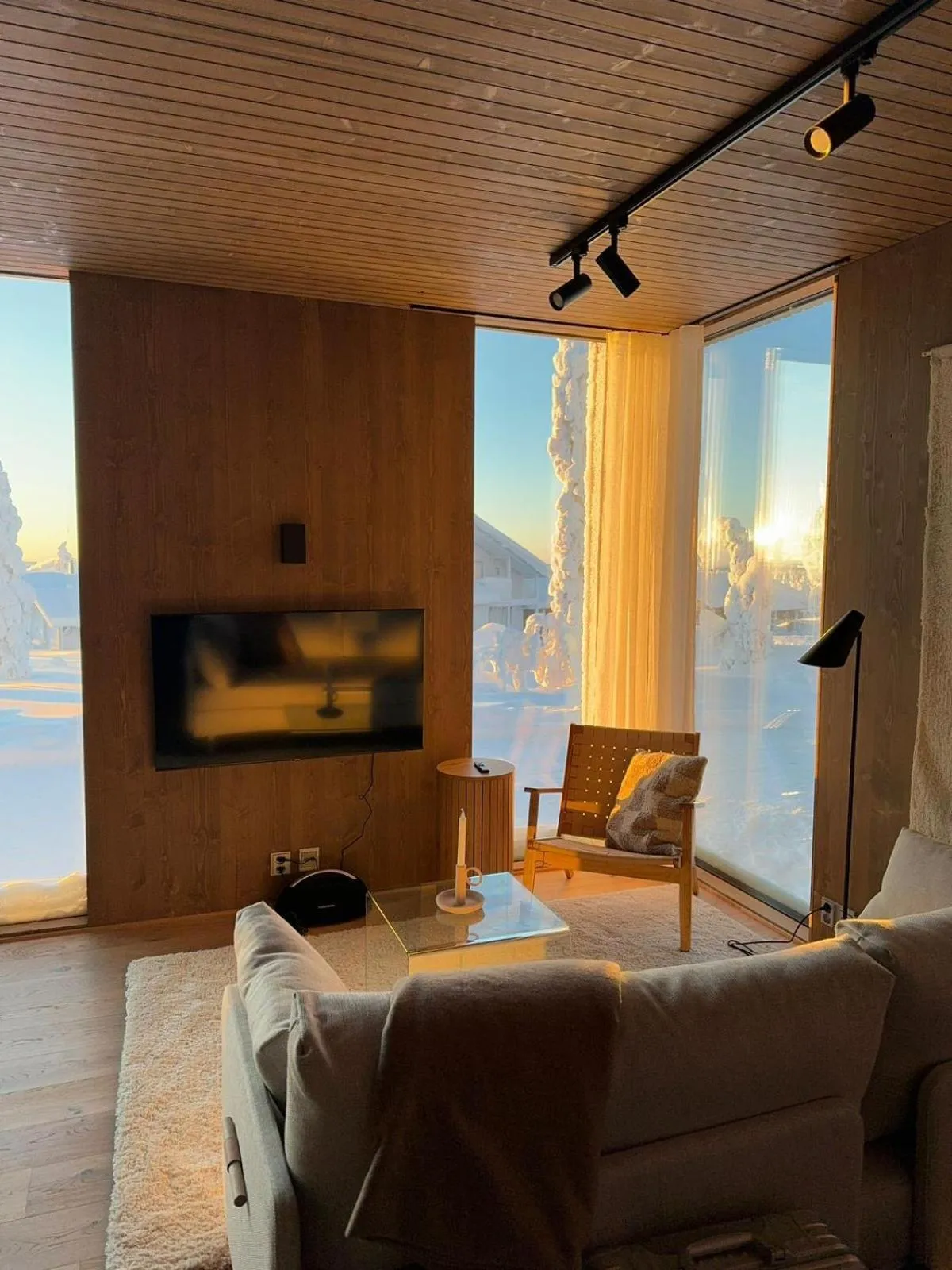 Natural landscape in Aurora Collection