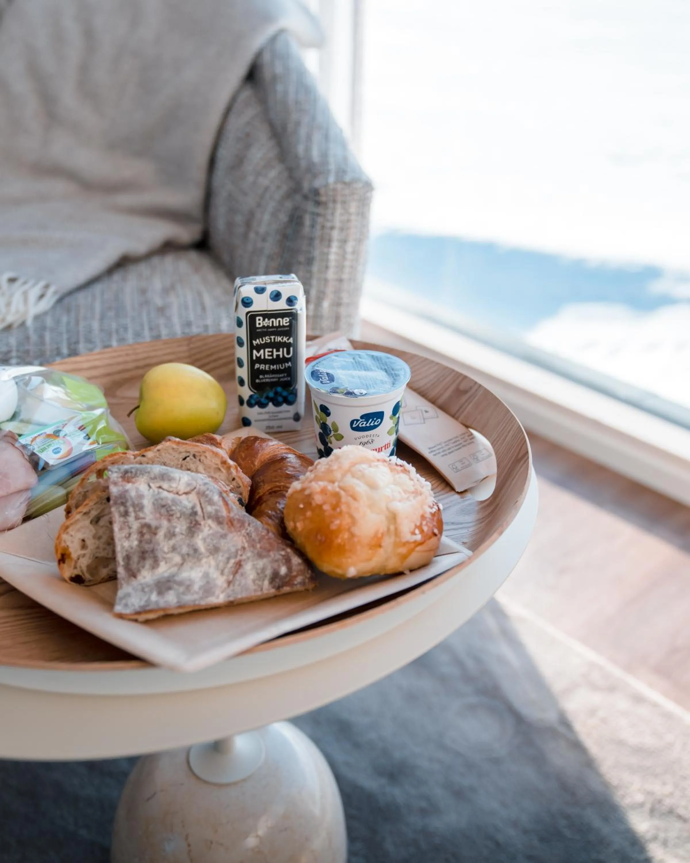 Food in Aurora Collection