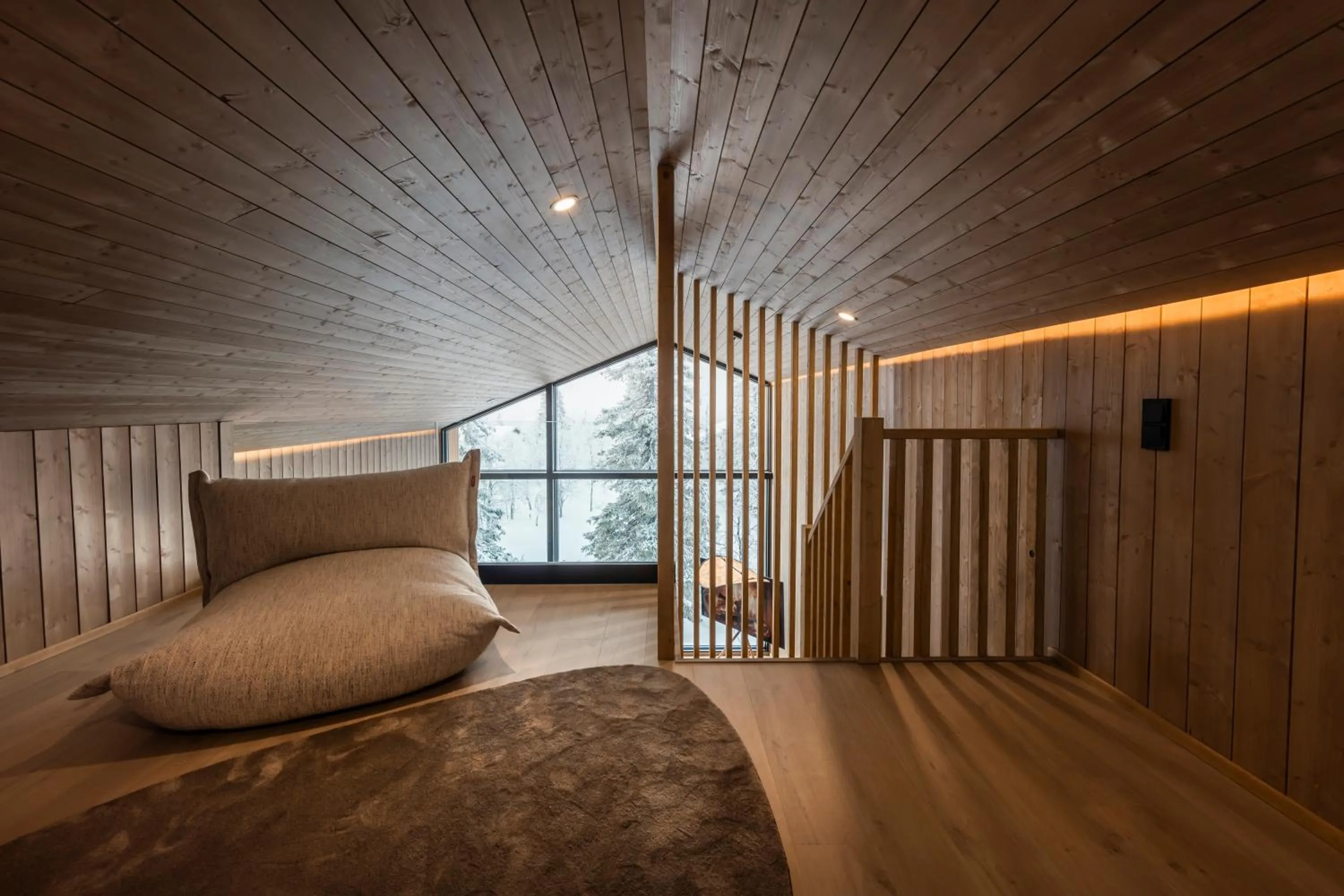 Bedroom, Bed in Aurora Collection