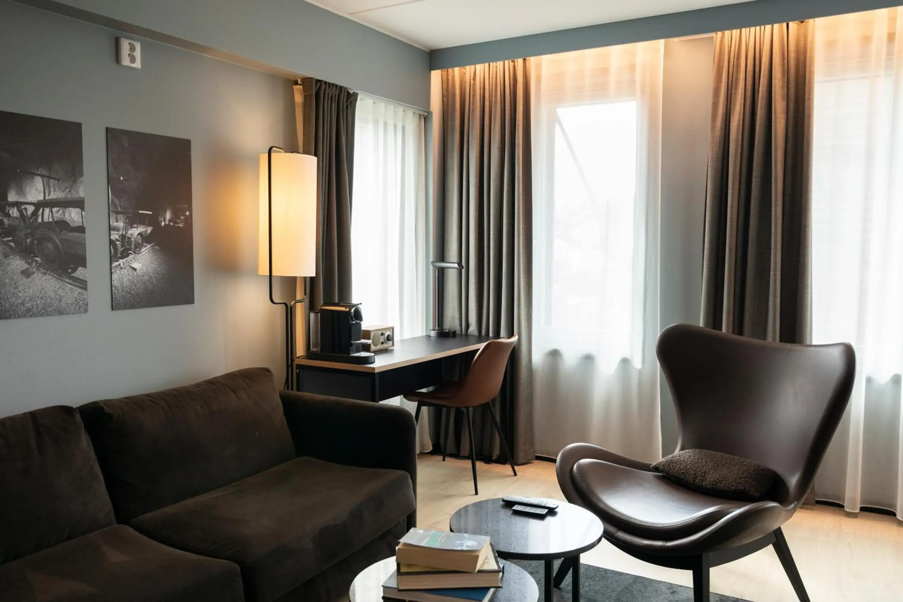 Deluxe Double Room in Home Hotel 1624 Deluxe Double Room in Home Hotel 1624