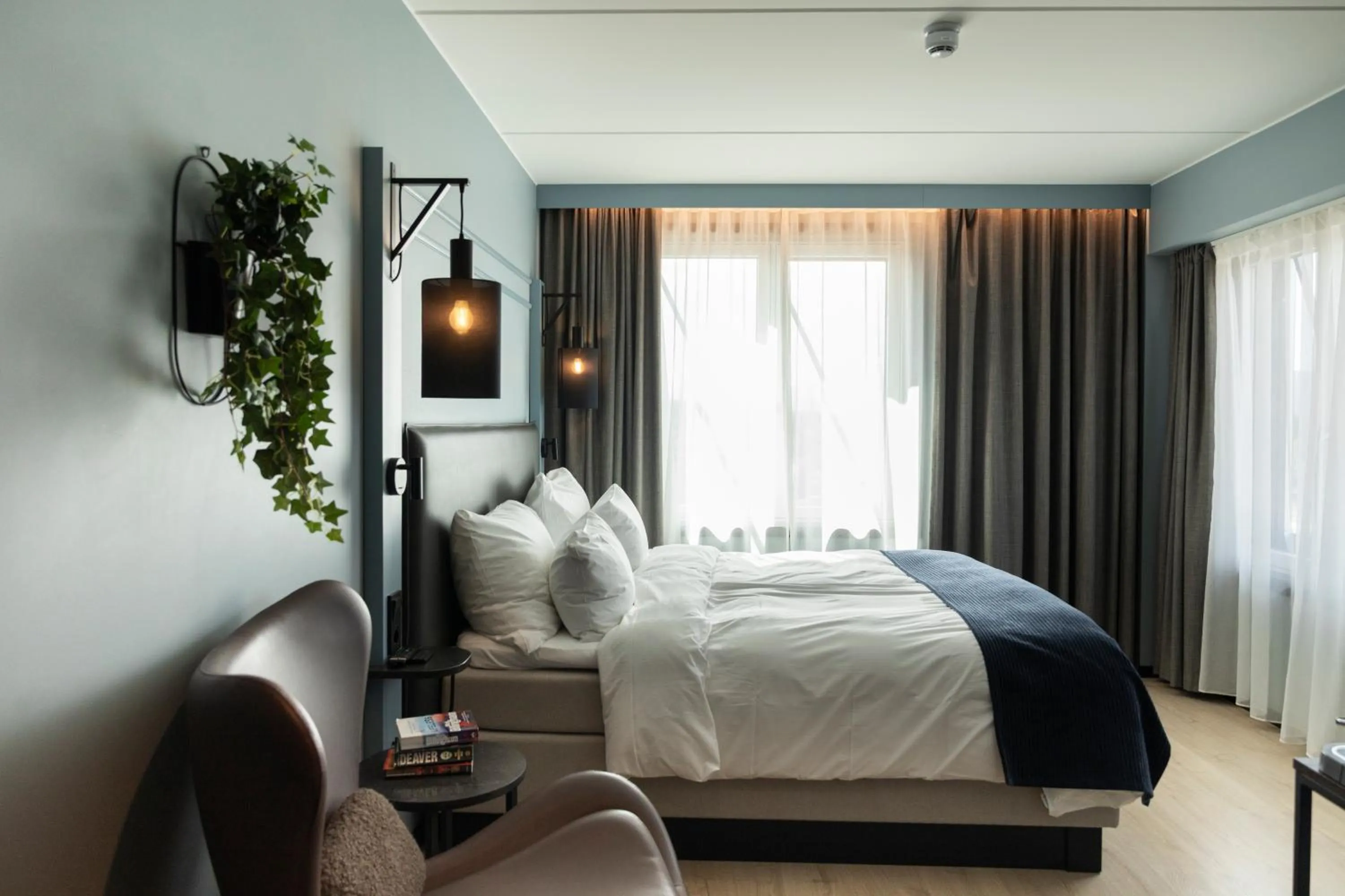 Photo of the whole room, Bed in Home Hotel 1624