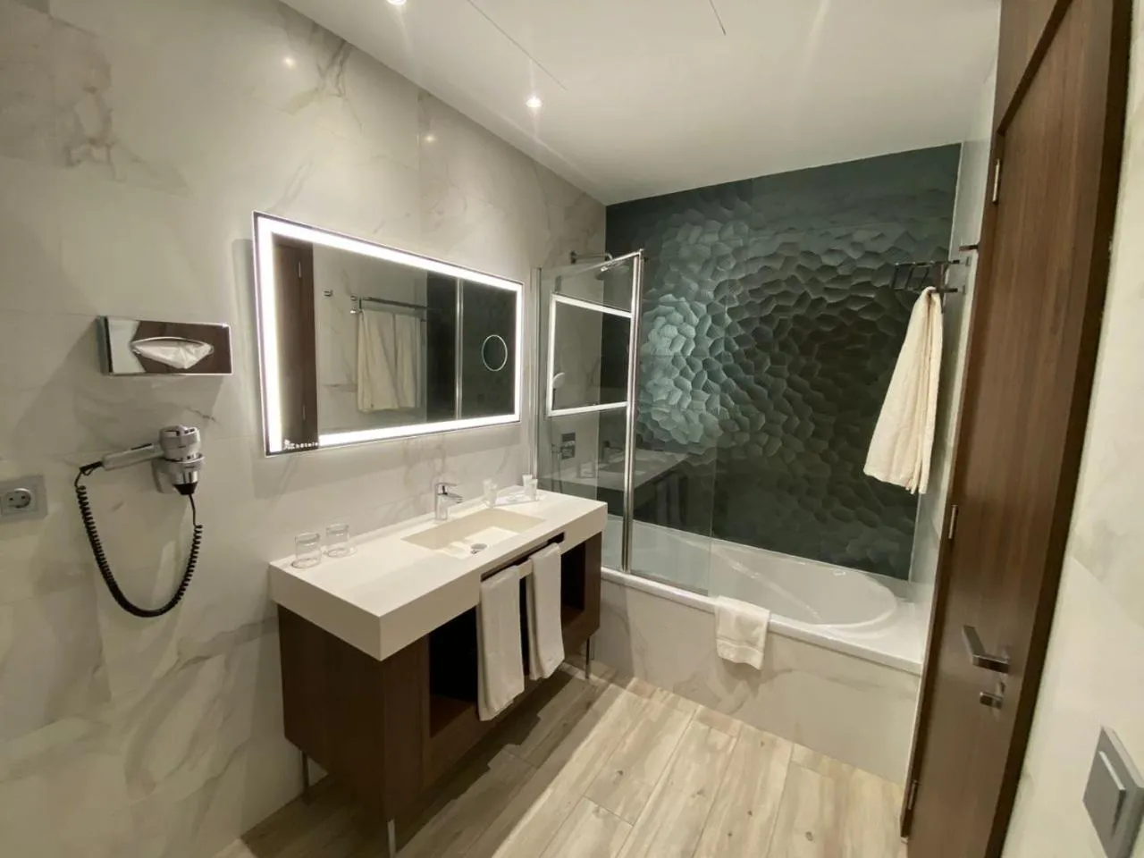 AZ Hotels Grand Oran