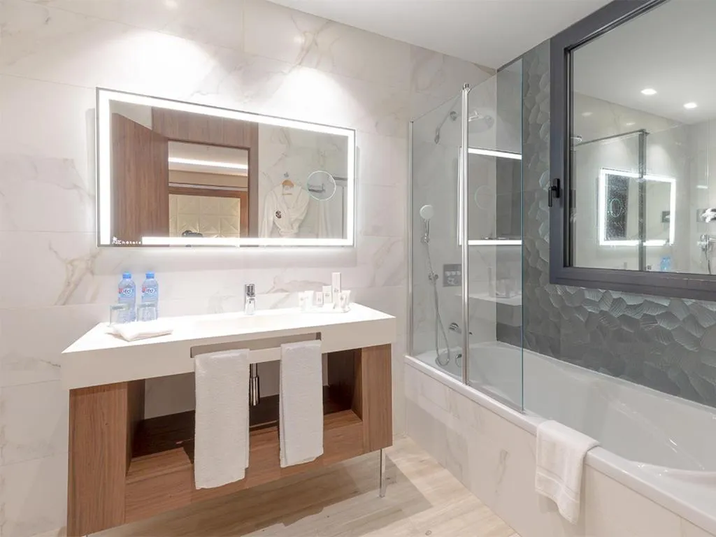 AZ Hotels Grand Oran