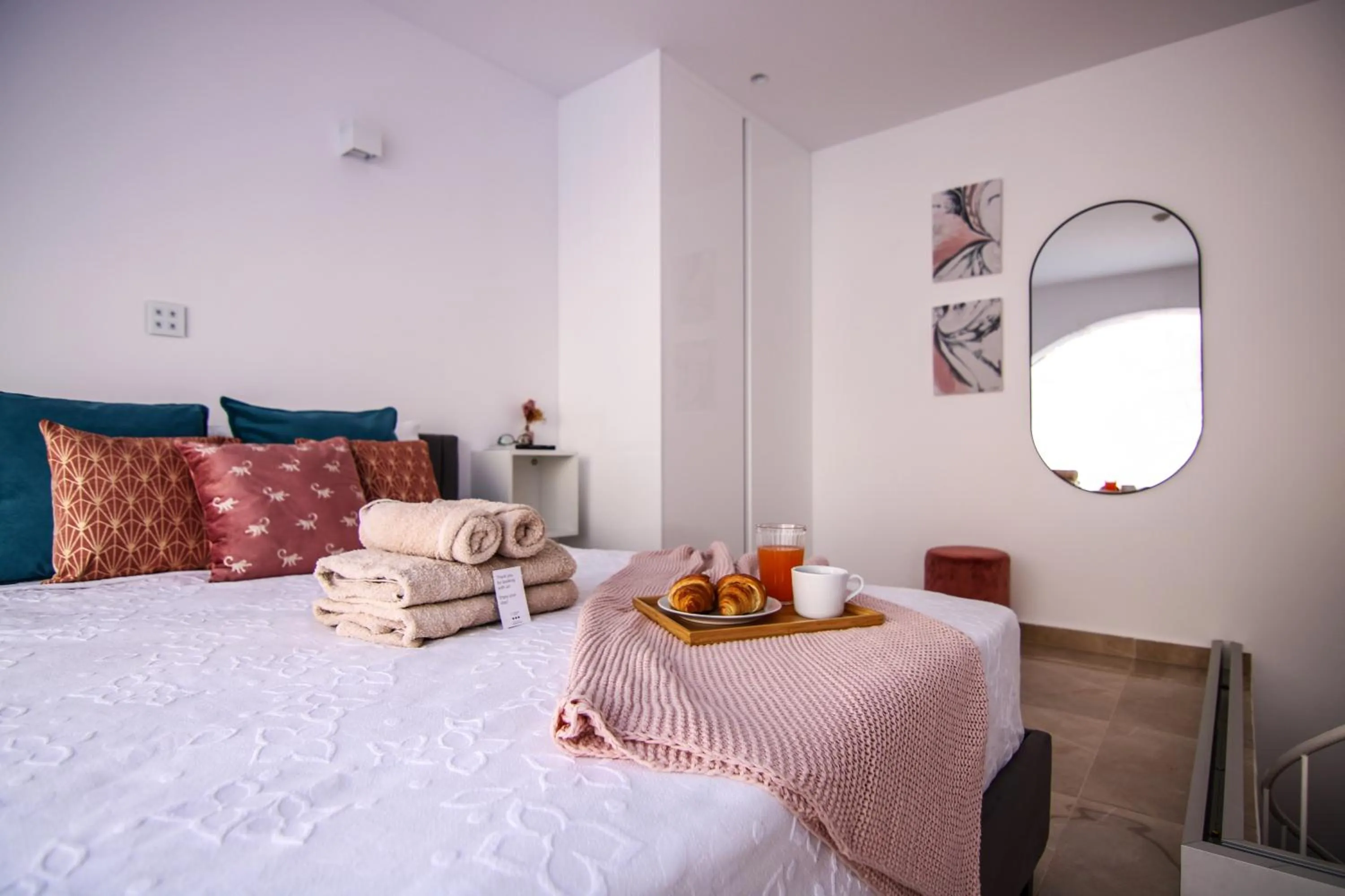 Bed in Phaedrus Living: Luxury Maisonette Lighthouse 60