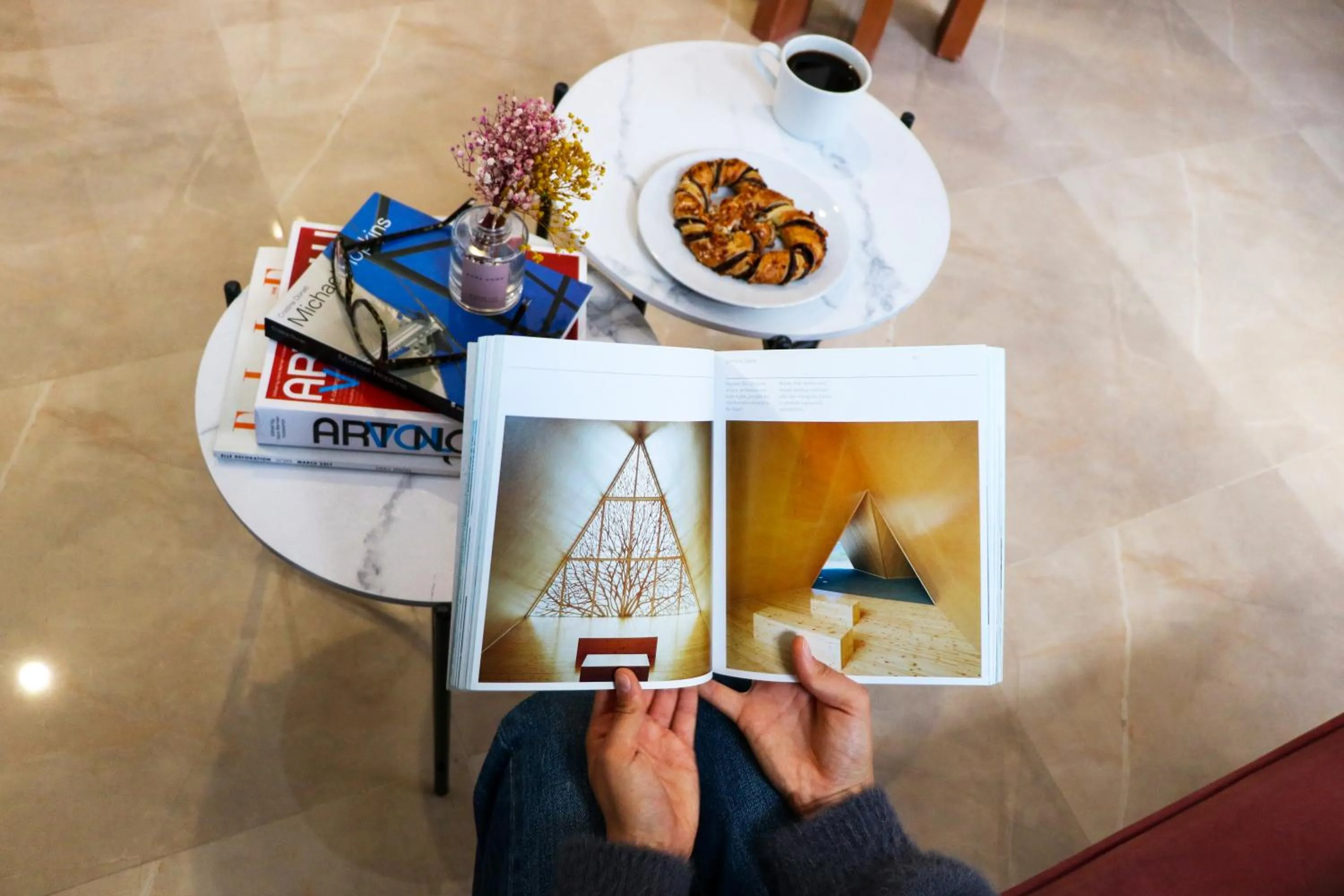 Logo/Certificate/Sign in Phaedrus Living: Luxury Maisonette Lighthouse 60