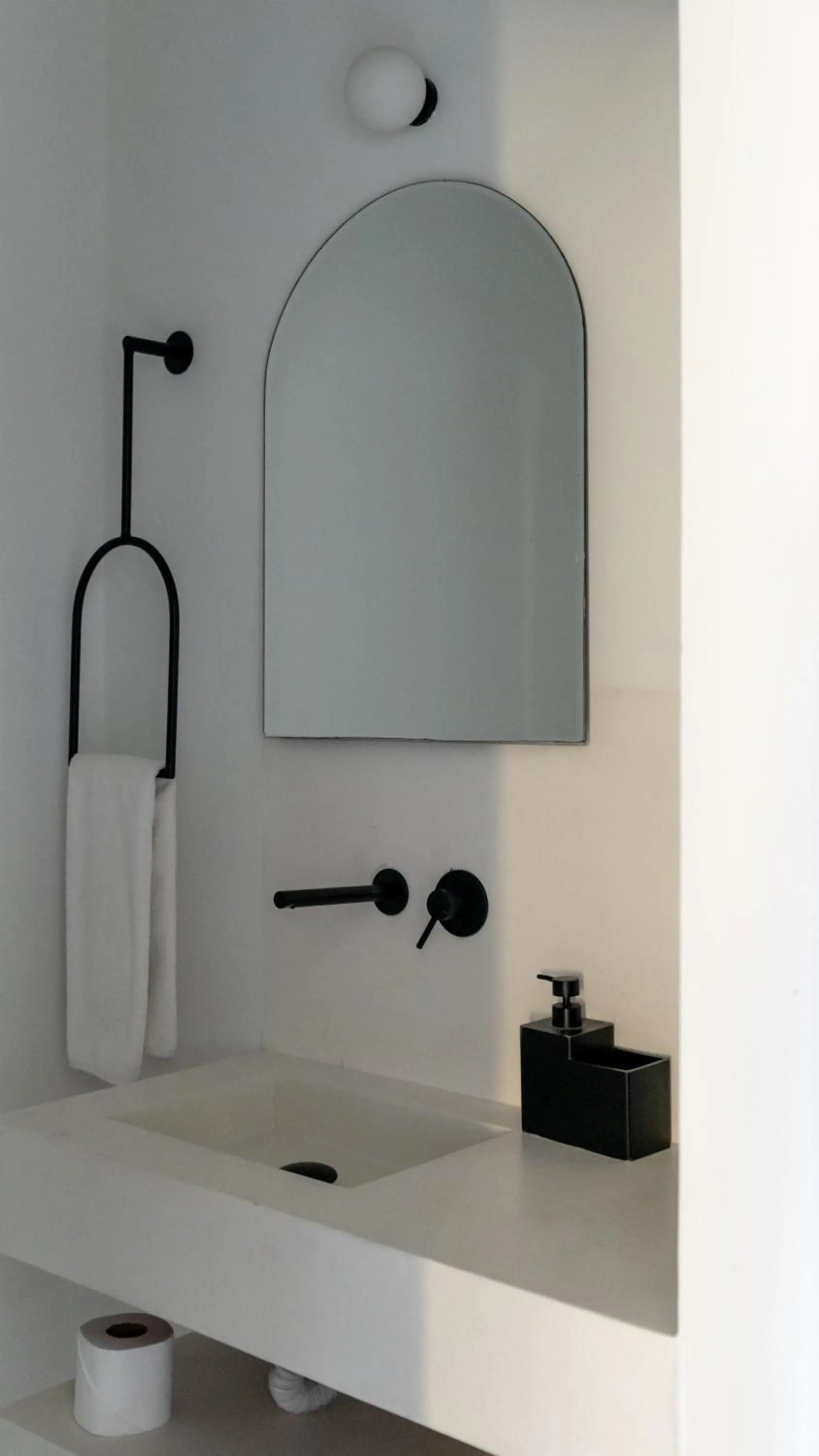 Toilet in To Be Social House