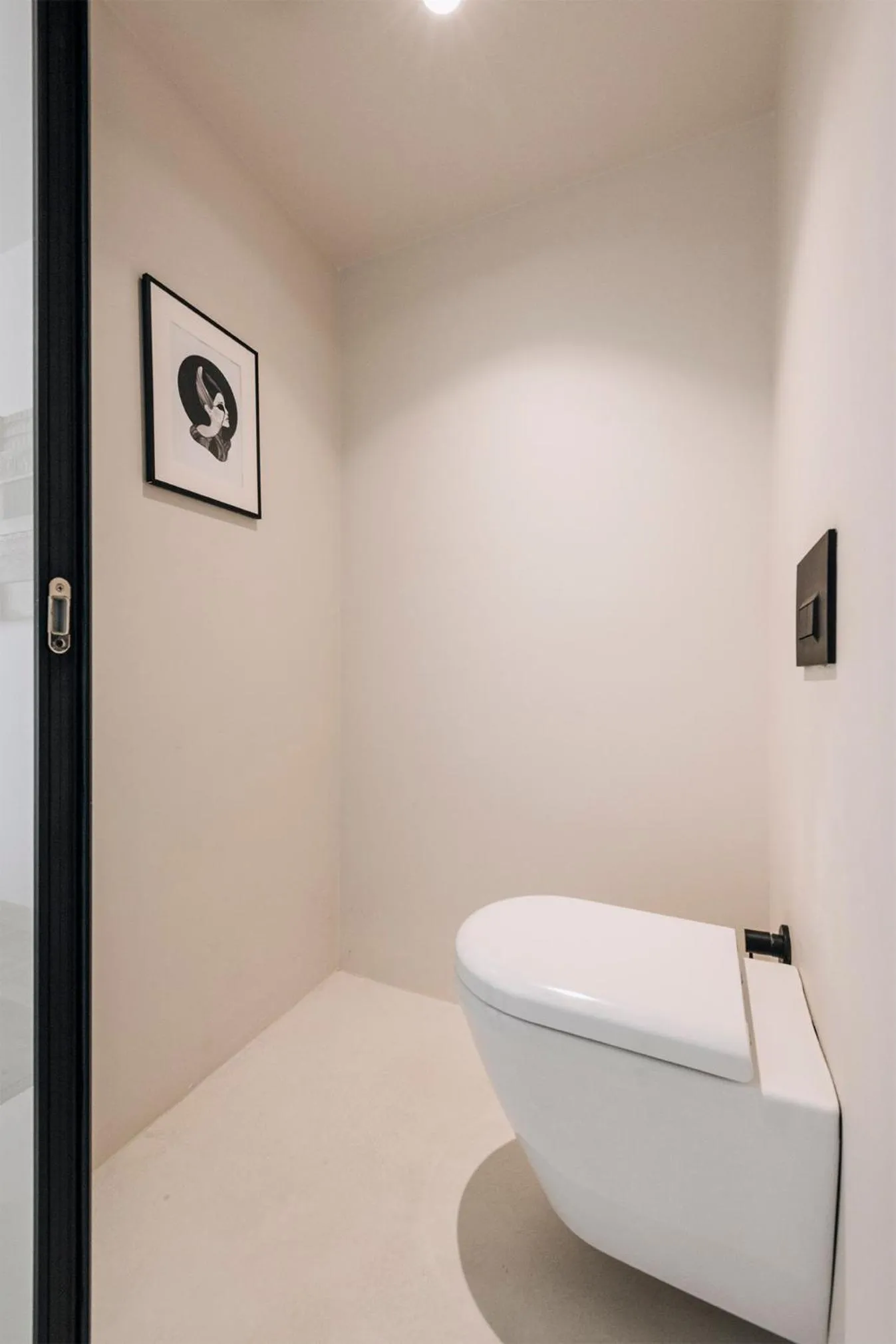 Toilet in To Be Social House