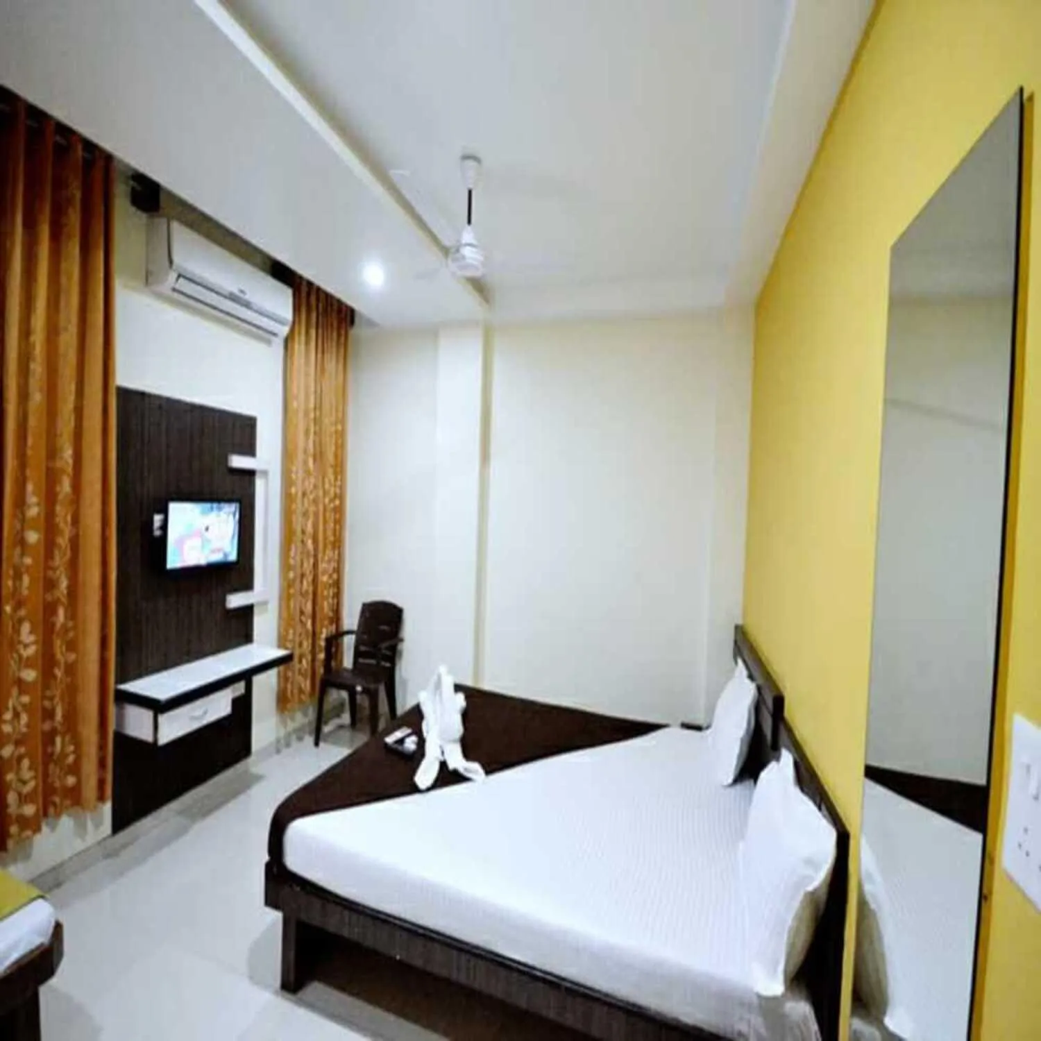 Bed in Hotel sai kanhaiya