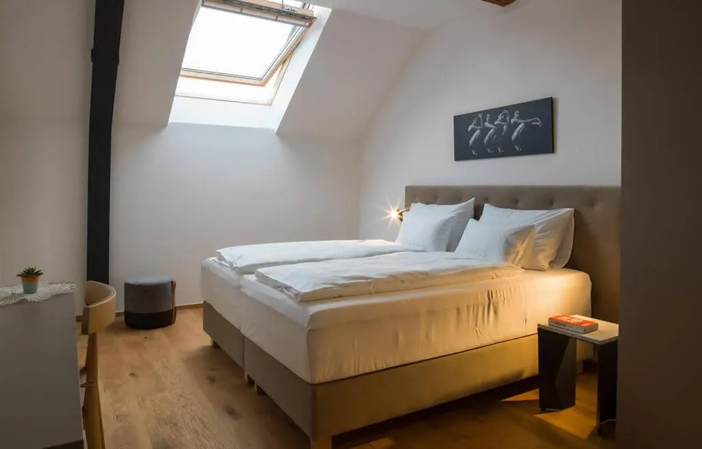 Bedroom, Bed in Hotel Belmur