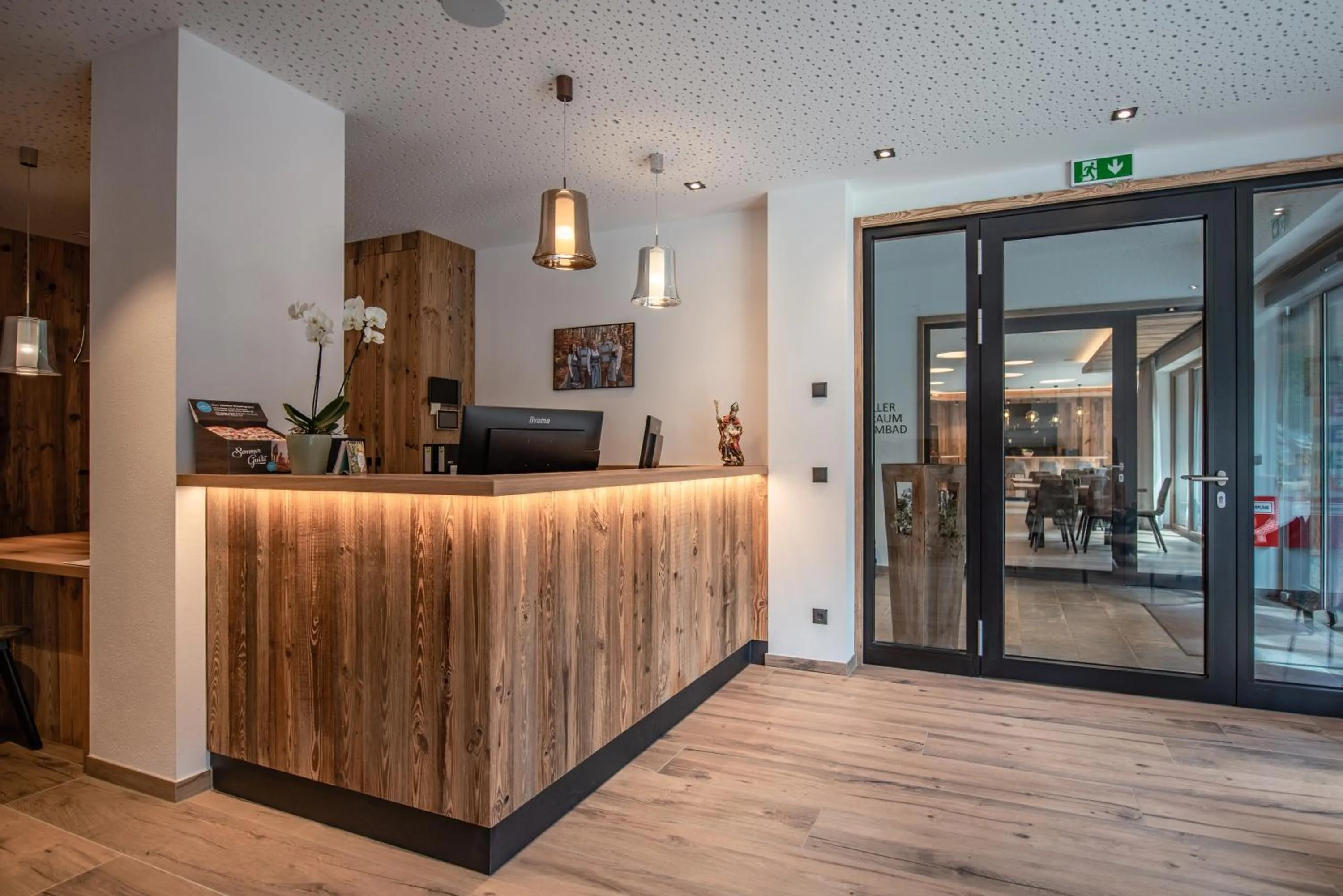 Lobby or reception in Natursinn Mountainchalets