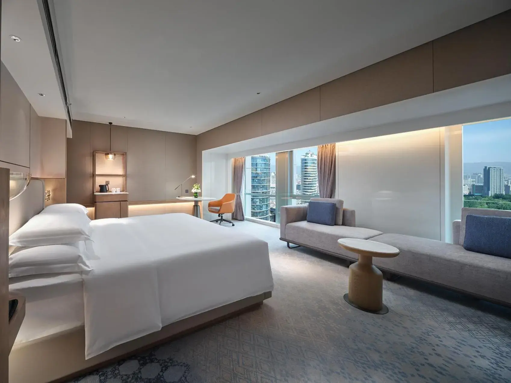 Premium King Room in Crowne Plaza Hohhot City Center Premium King Room in Crowne Plaza Hohhot City Center