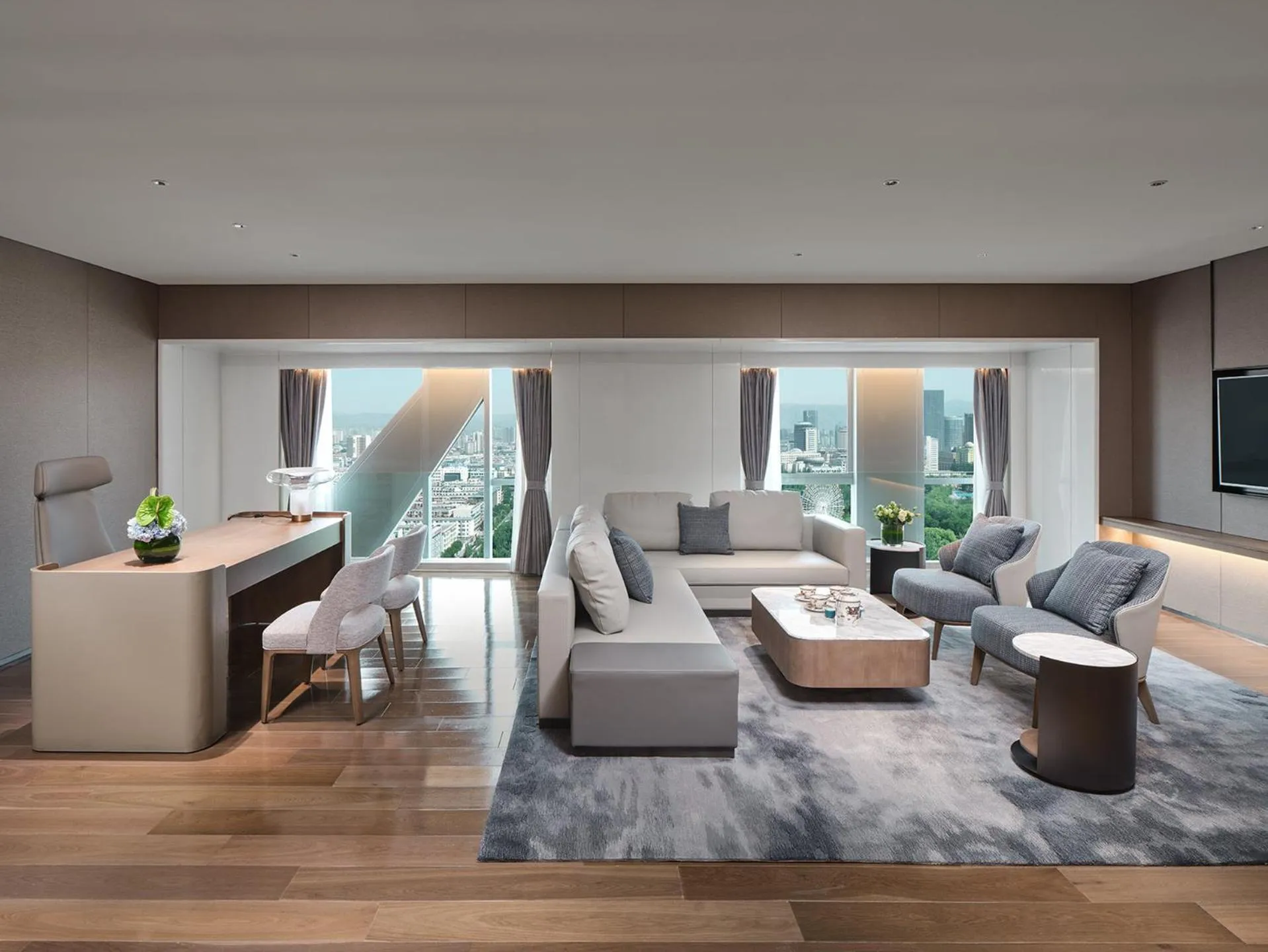 Photo of the whole room in Crowne Plaza Hohhot City Center