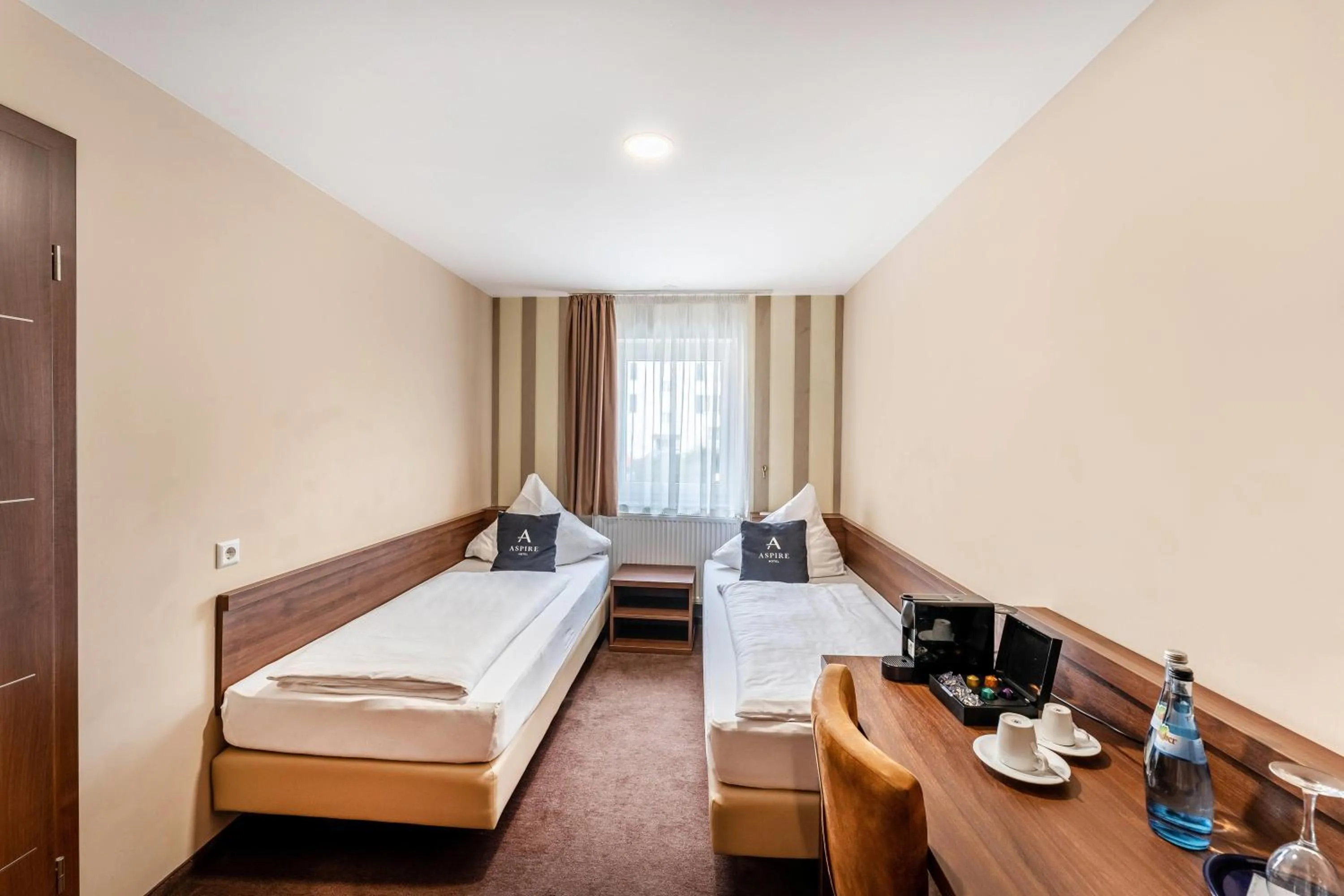 Photo of the whole room, Bed in Aspire Castillo Reutlingen, Trademark Collection by Wyndham