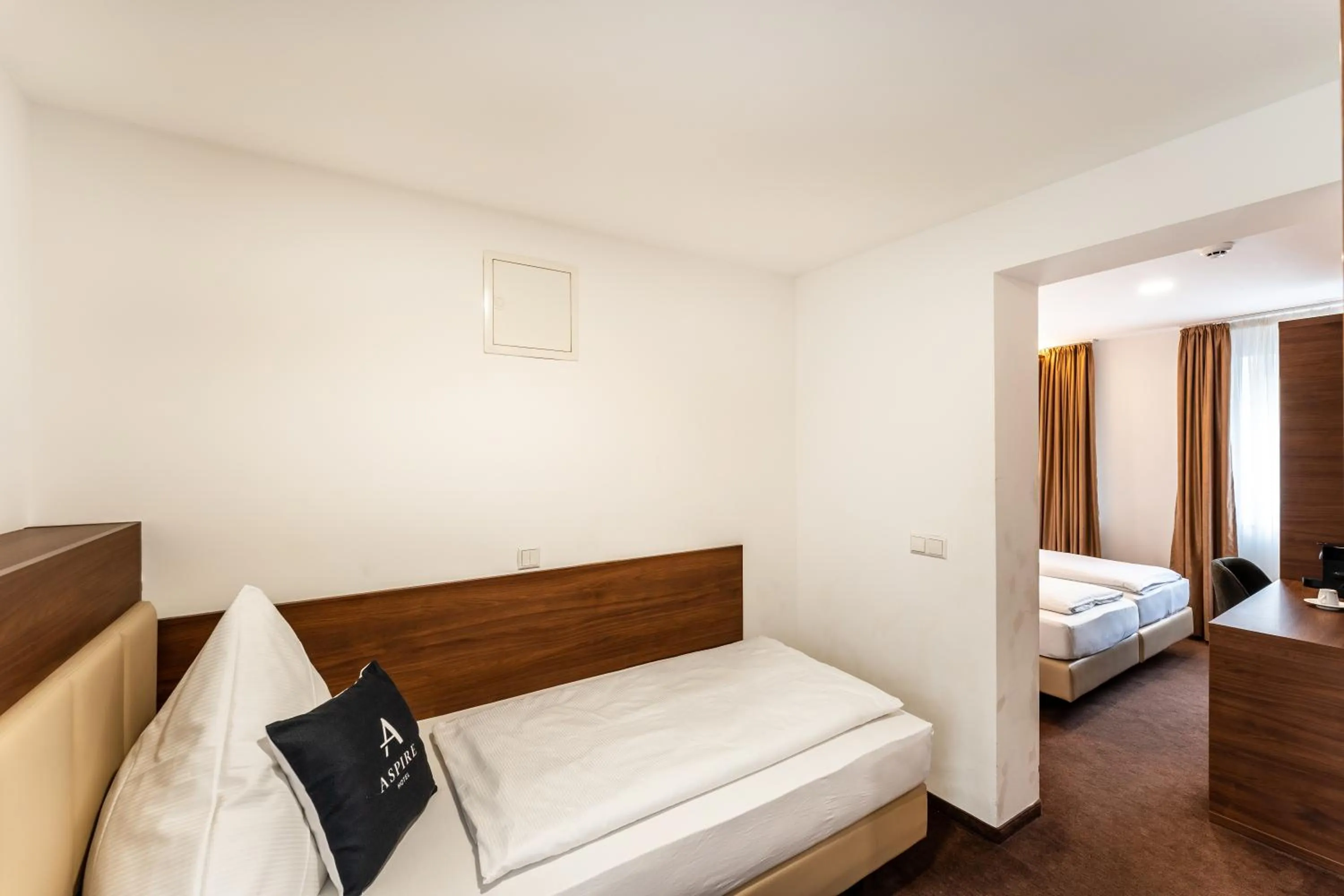 Bed in Aspire Castillo Reutlingen, Trademark Collection by Wyndham